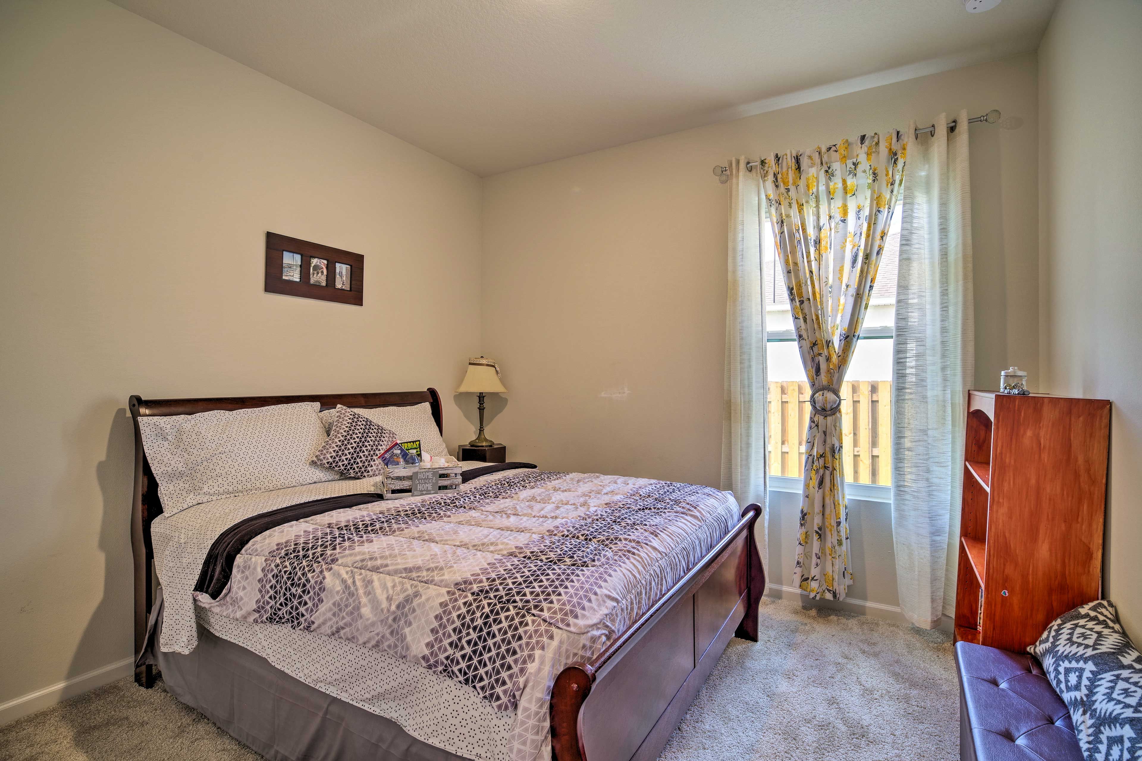Bedroom 2 | Full Bed