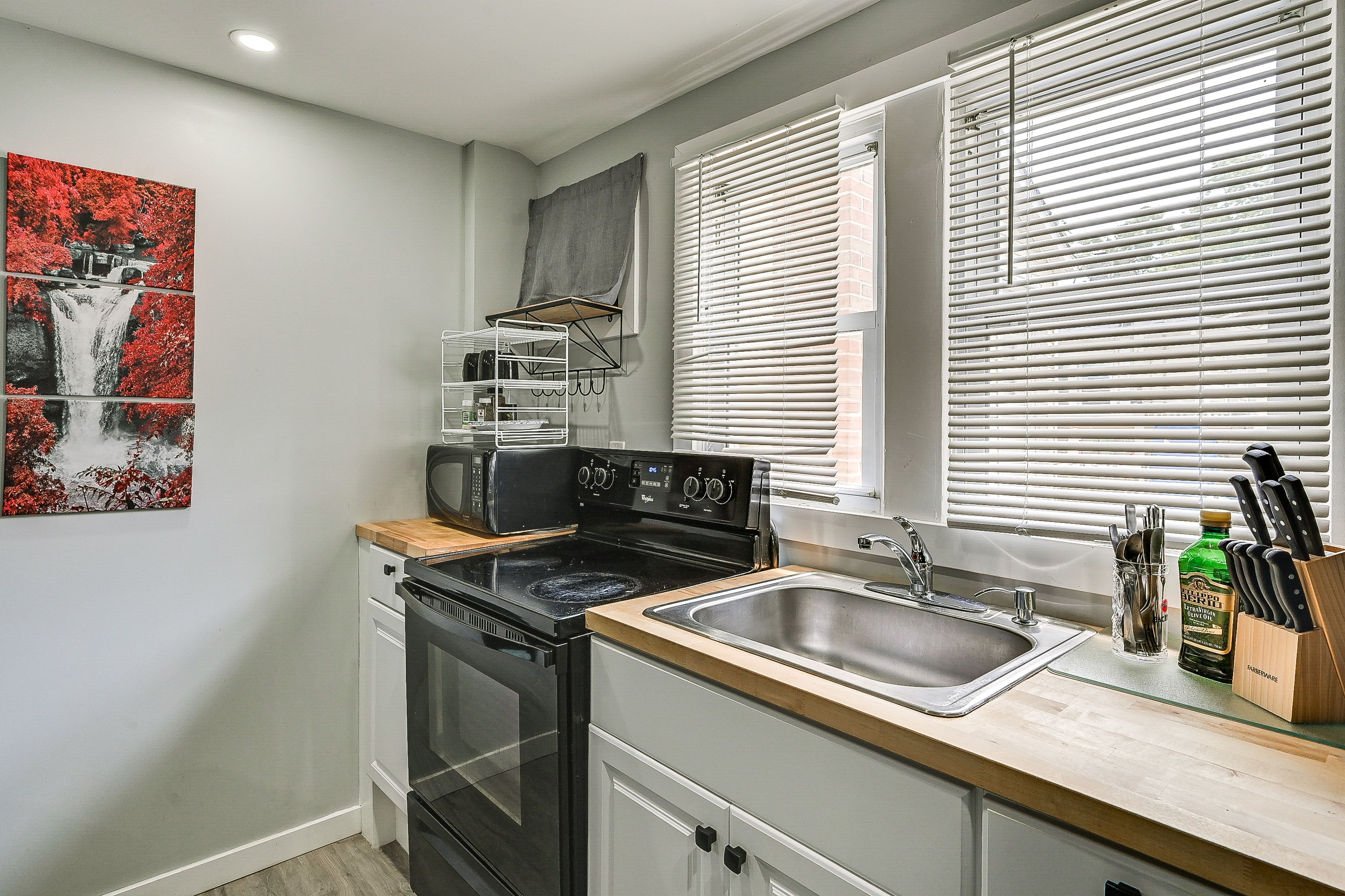 Kitchen | Cooking Basics | Keurig | Toaster | Spices | Trash Bags | Paper Towels