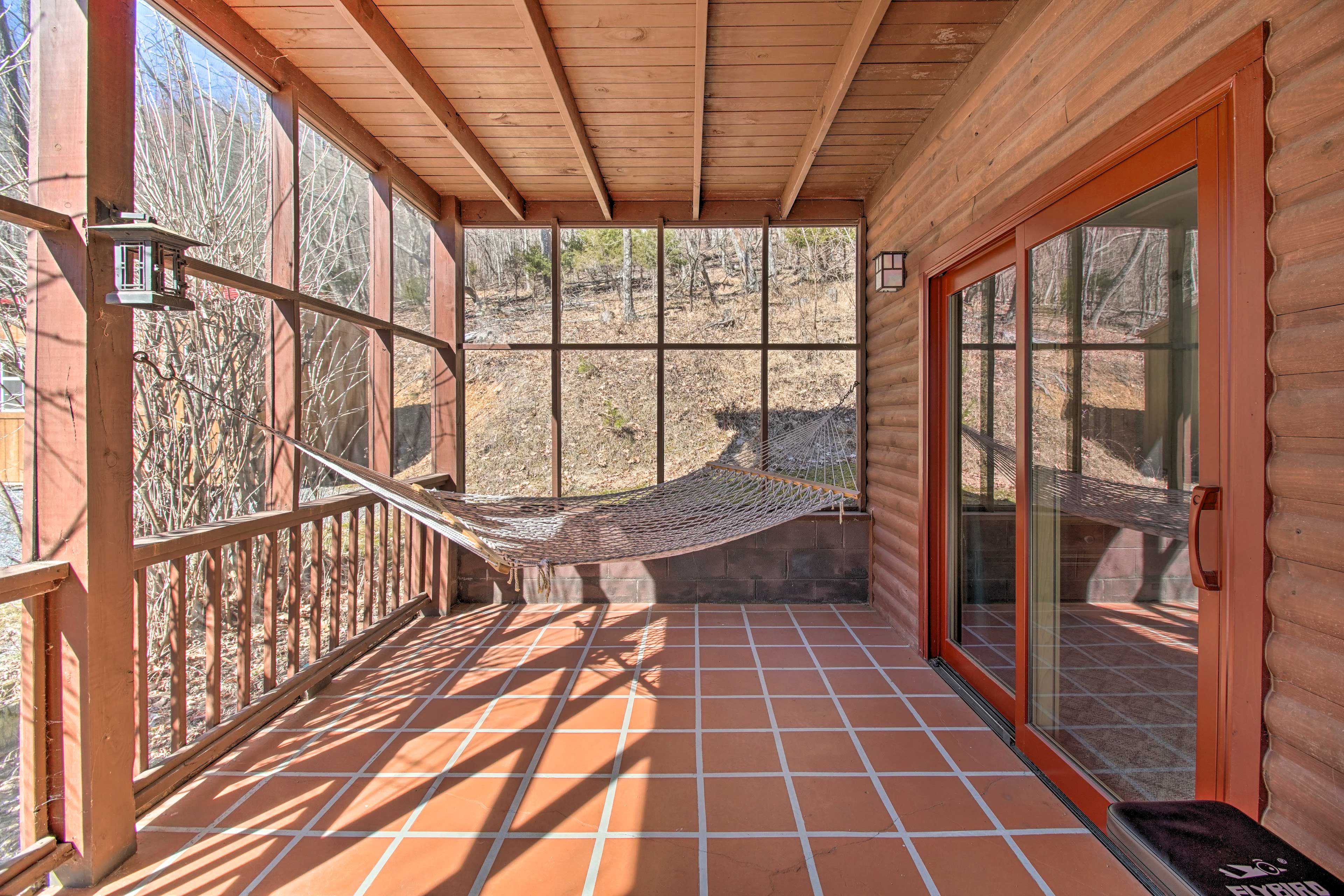 Screened-In Porch | Hammocks | Exercise Gear | 1st Floor