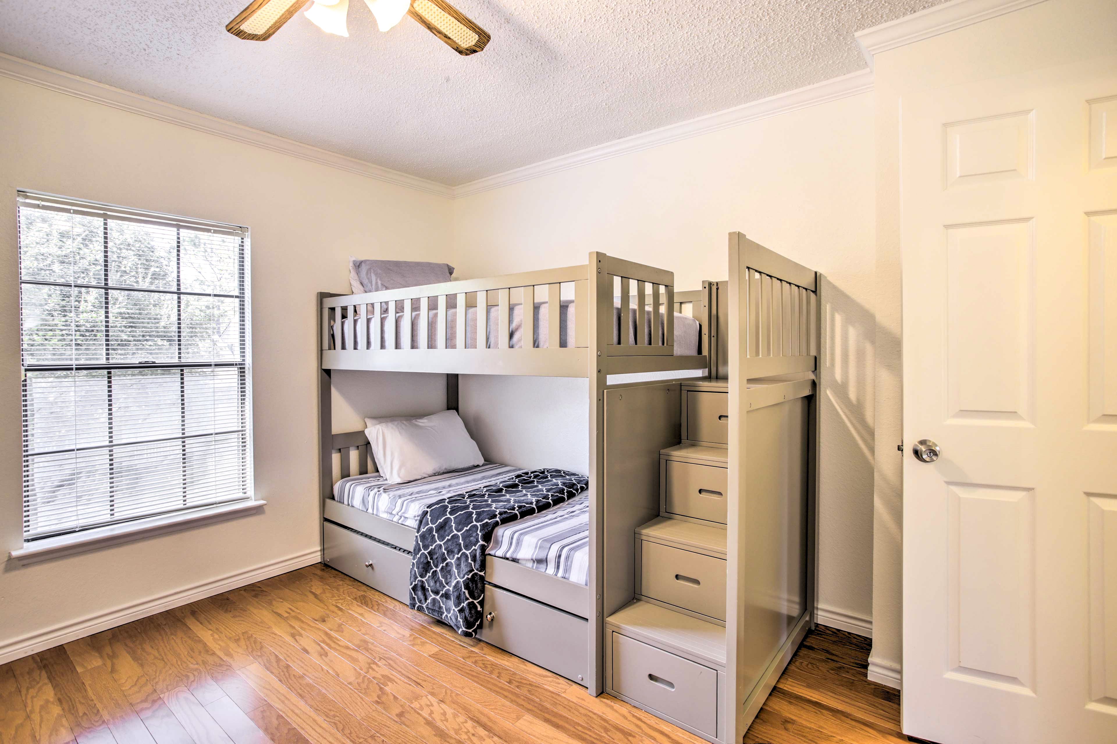 Bedroom 4 | Twin Bunk Bed w/ Twin Trundle Bed | Sleeper Sofa