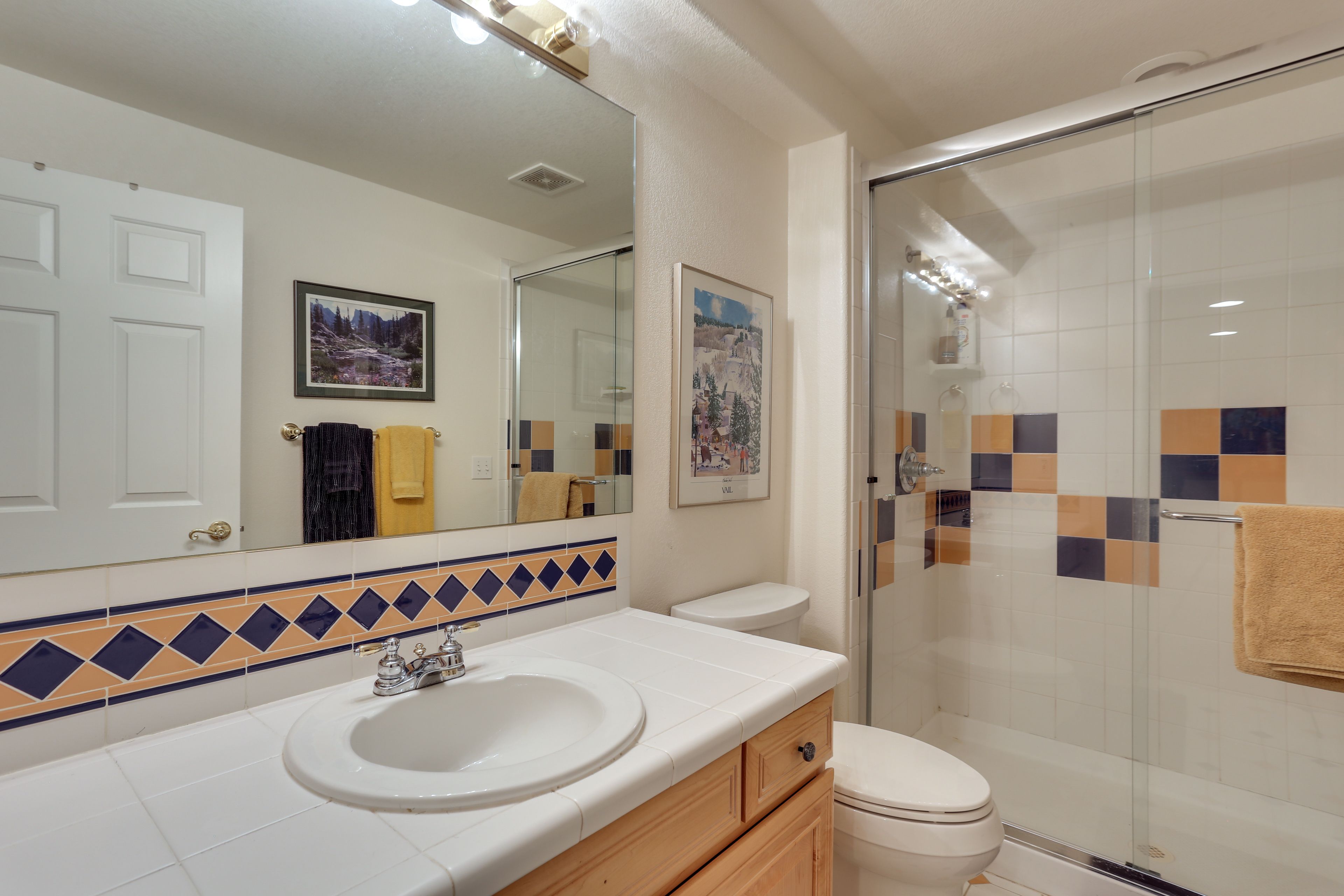 Full Bathroom