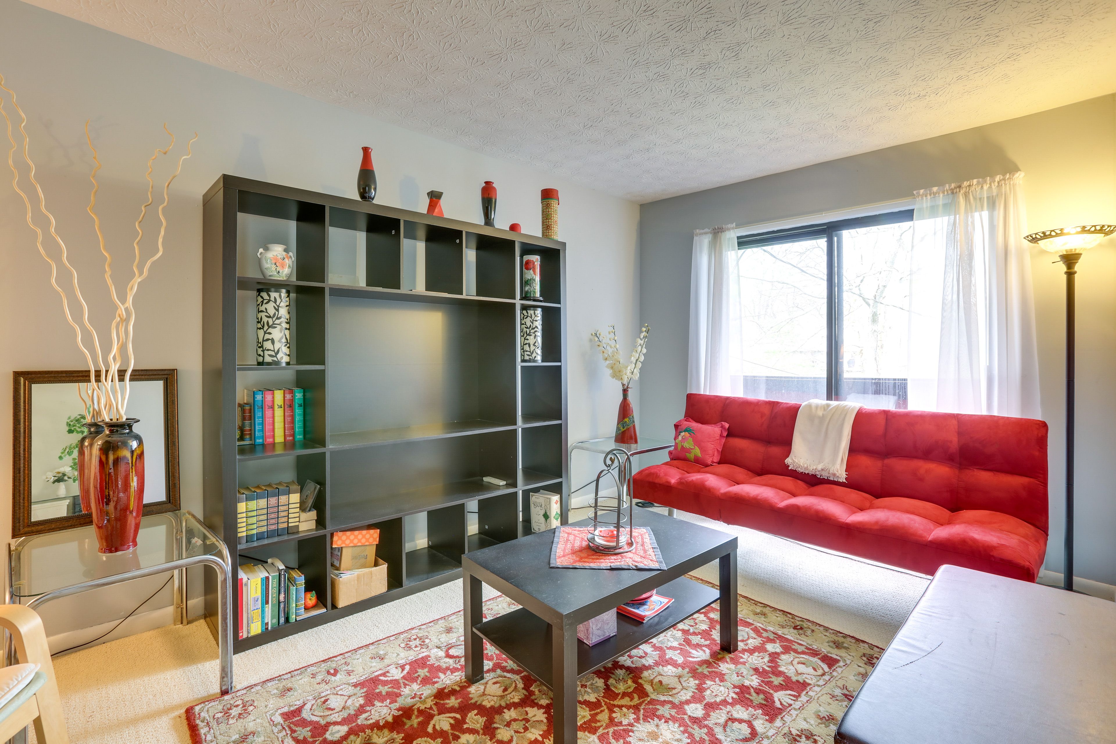 Bedroom 3 | Full Futon | Books