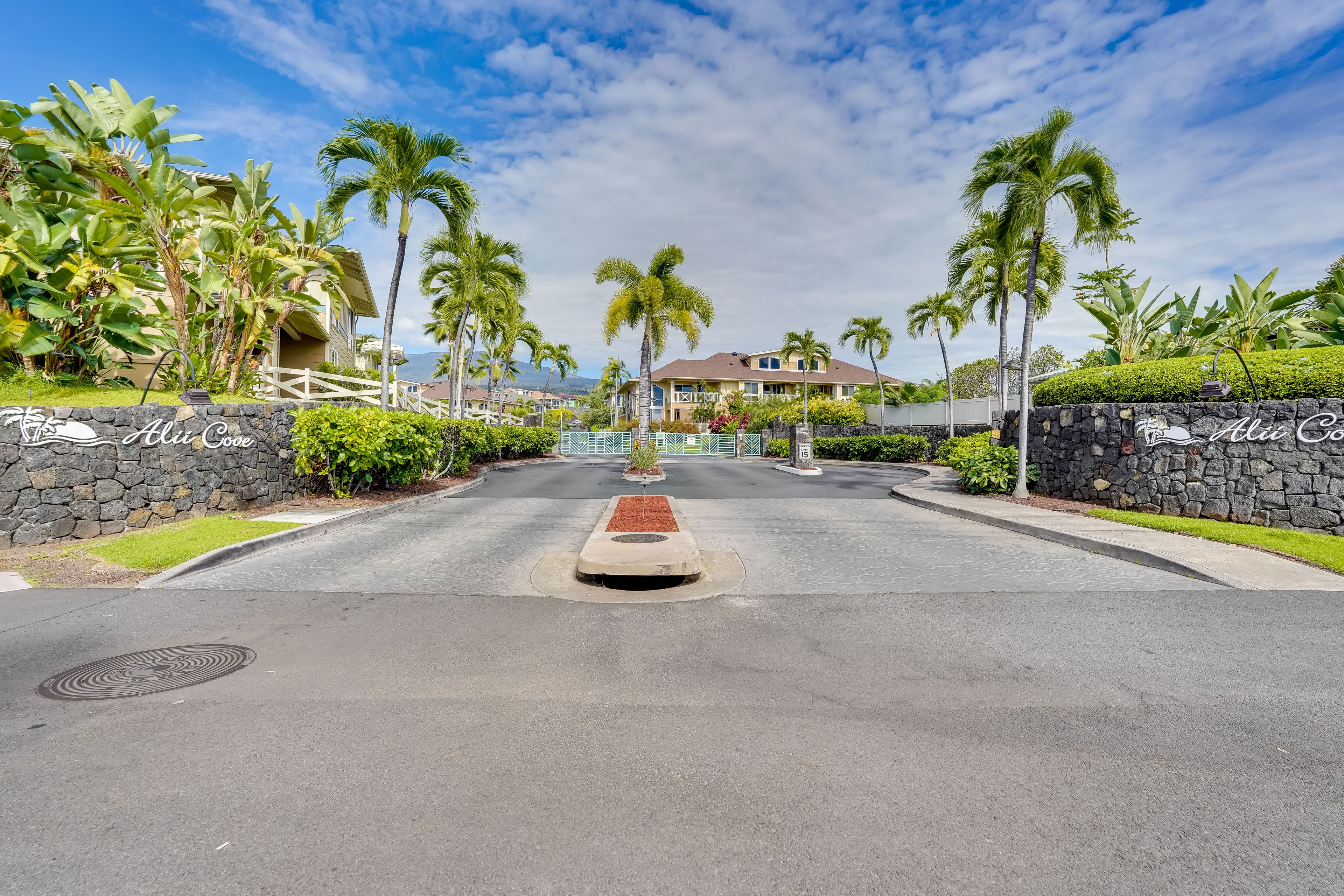 Ali'i Cove Community
