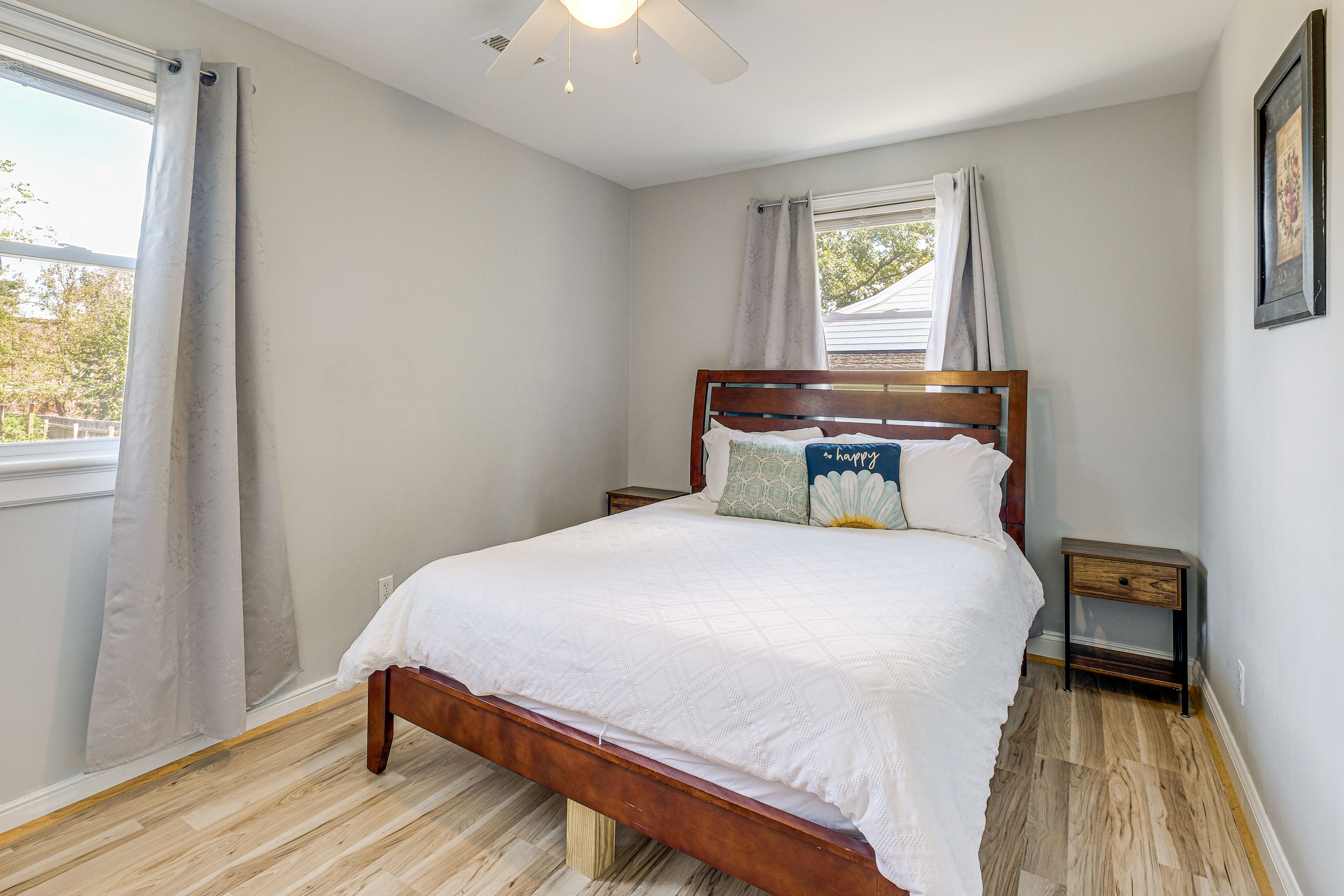 Bedroom 3 | Queen Bed | Ceiling Fan