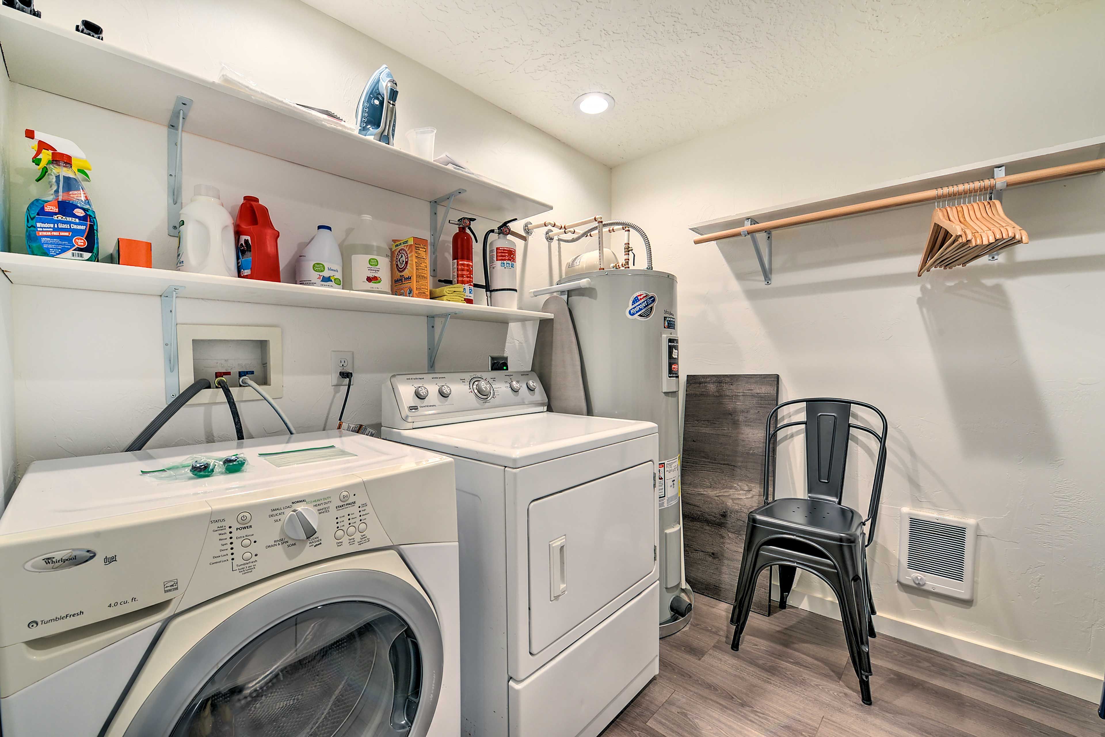 Laundry Room | Washer & Dryer