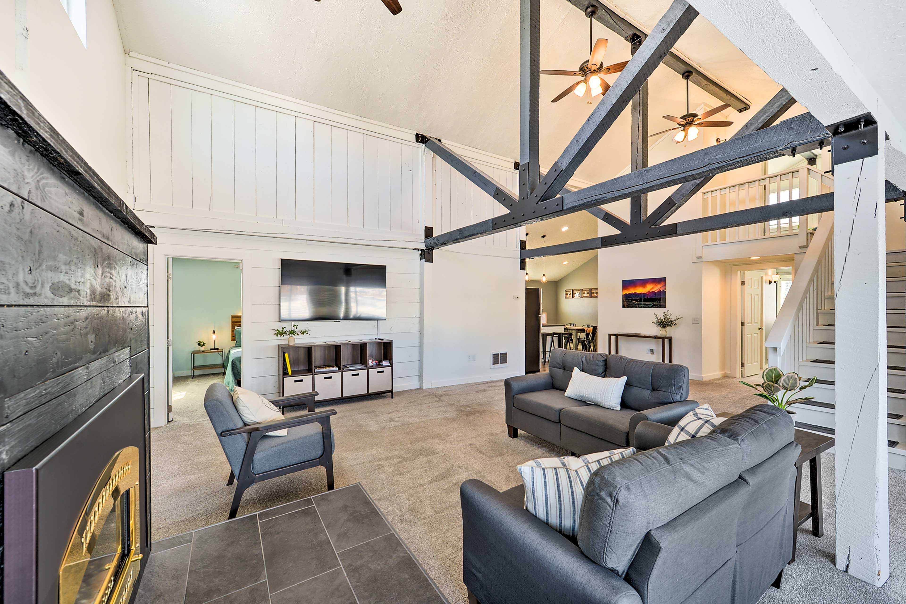 Pinedale Vacation Rental | 3BR | 3BA | Step-Free Access | 1,875 Sq Ft