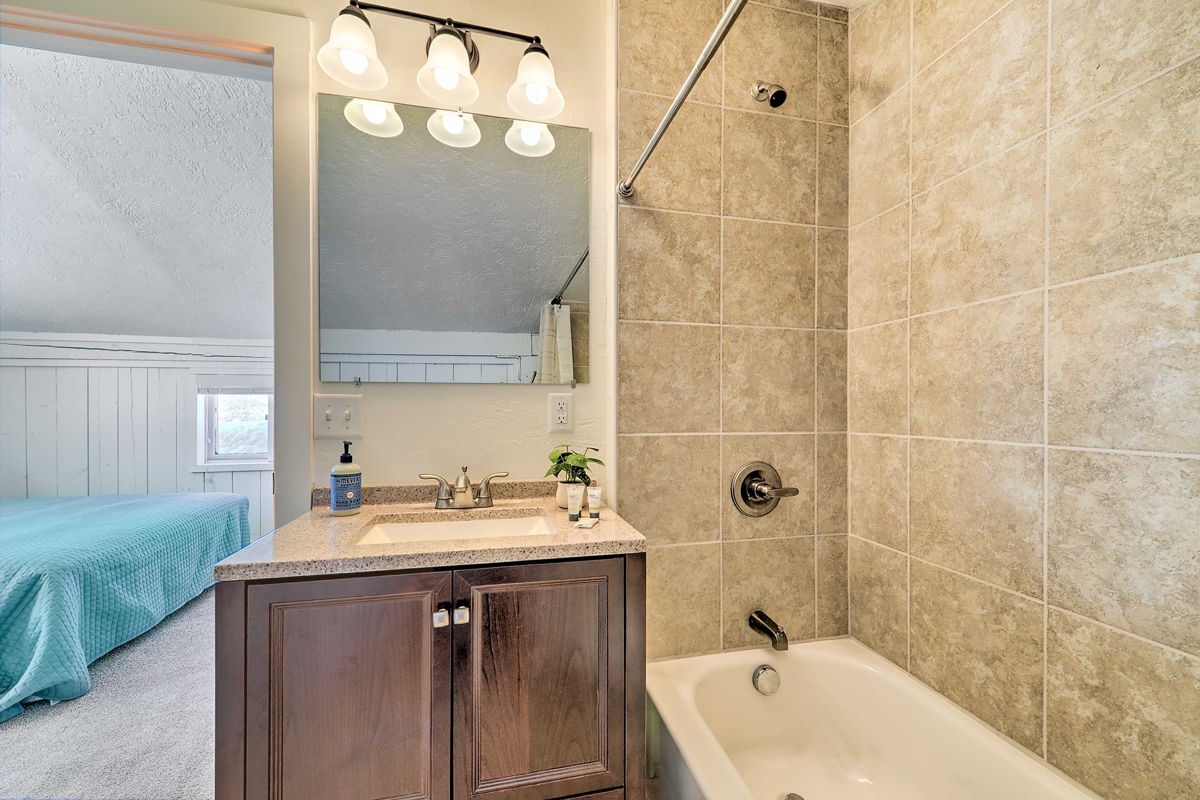 En-Suite Bathroom