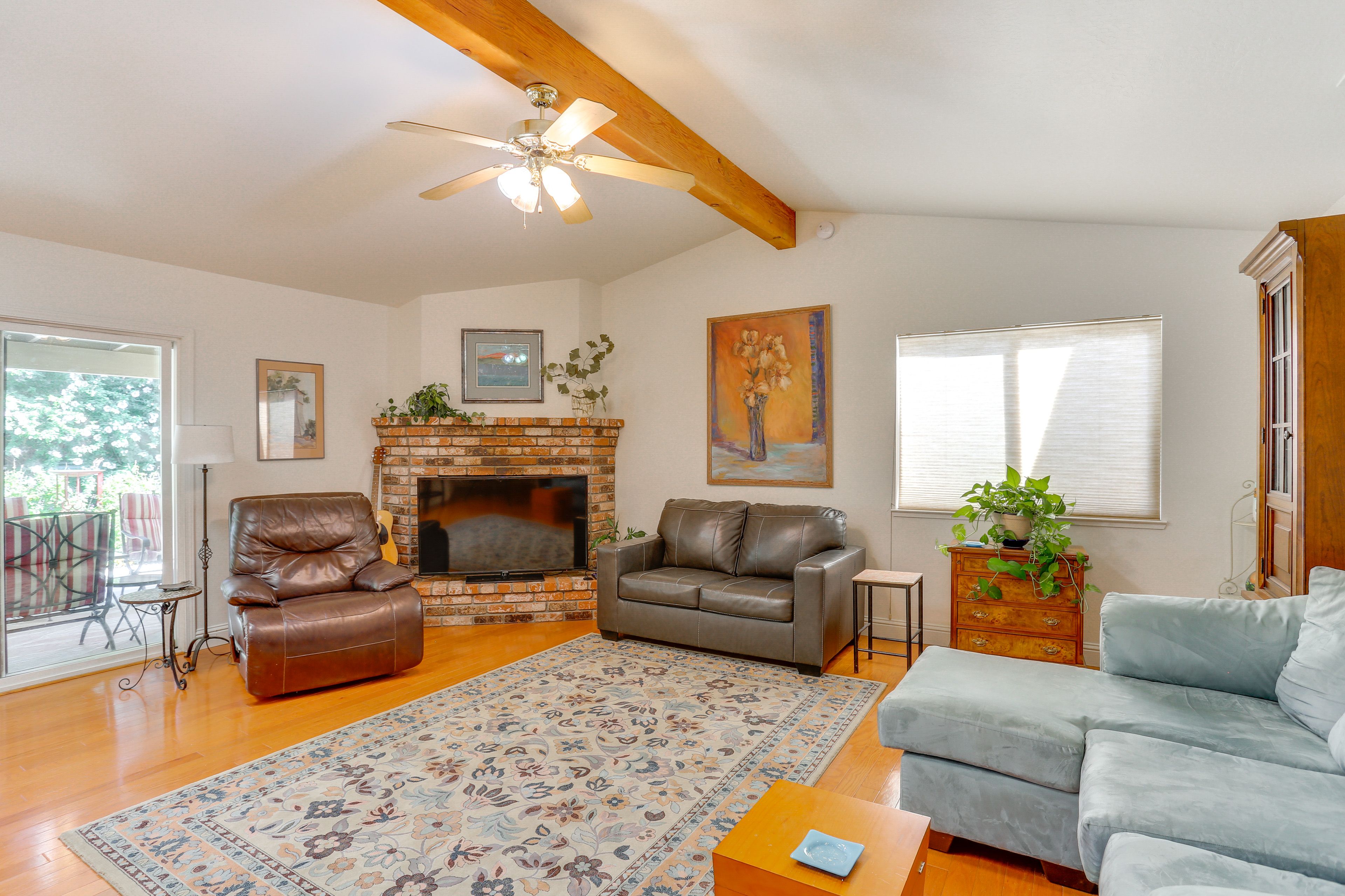 Living Room | Smart TV | Single-Story Home