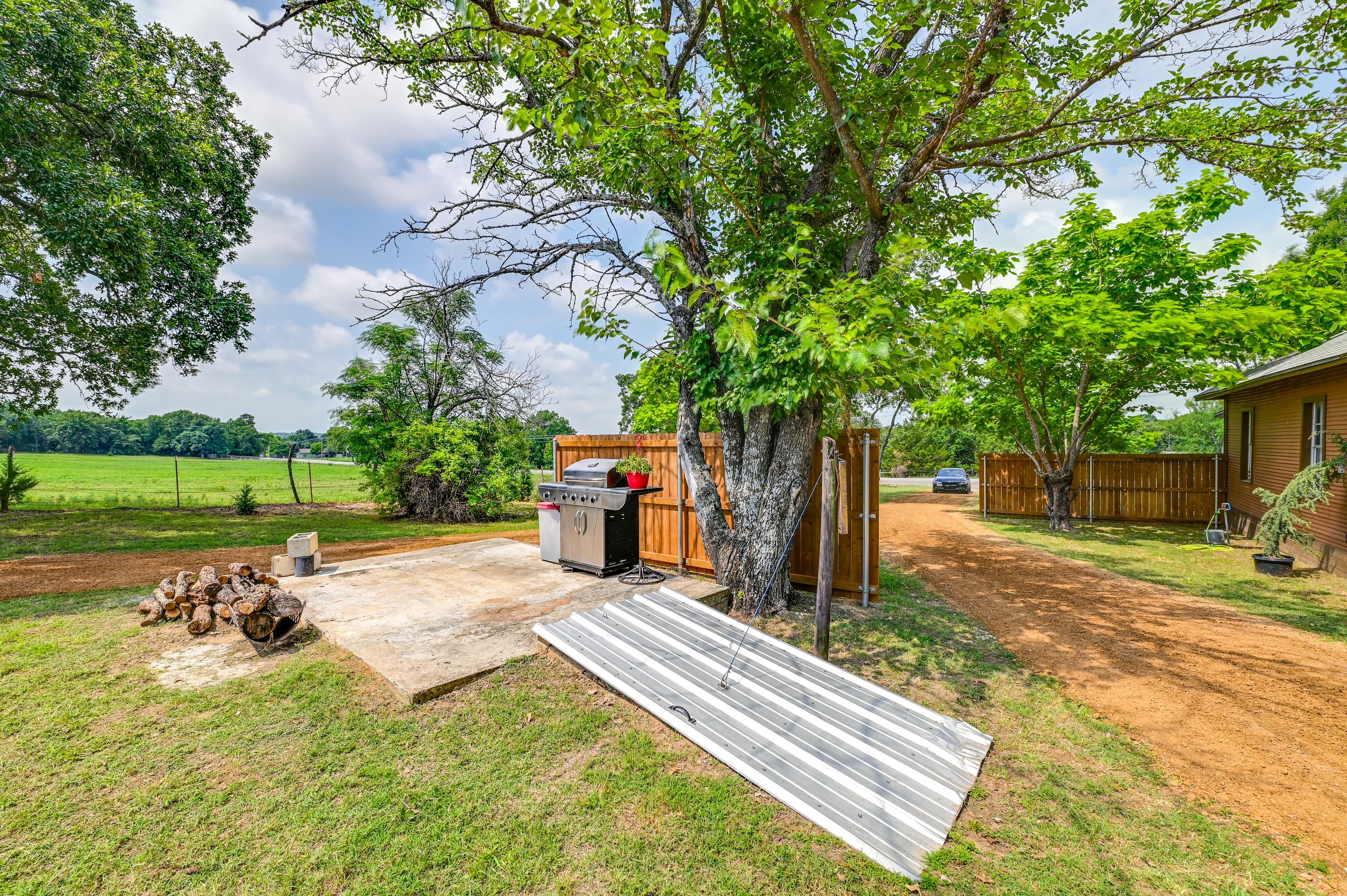 Patio | Gas Grill