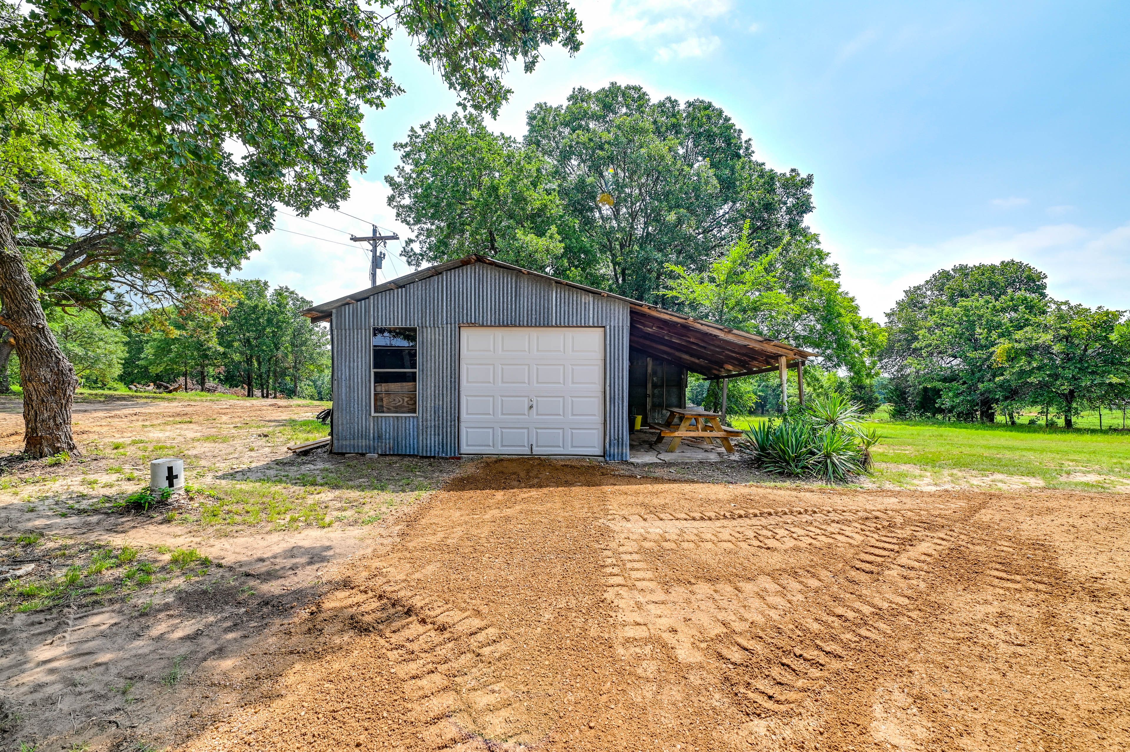 Parking | Driveway (1 Vehicle)