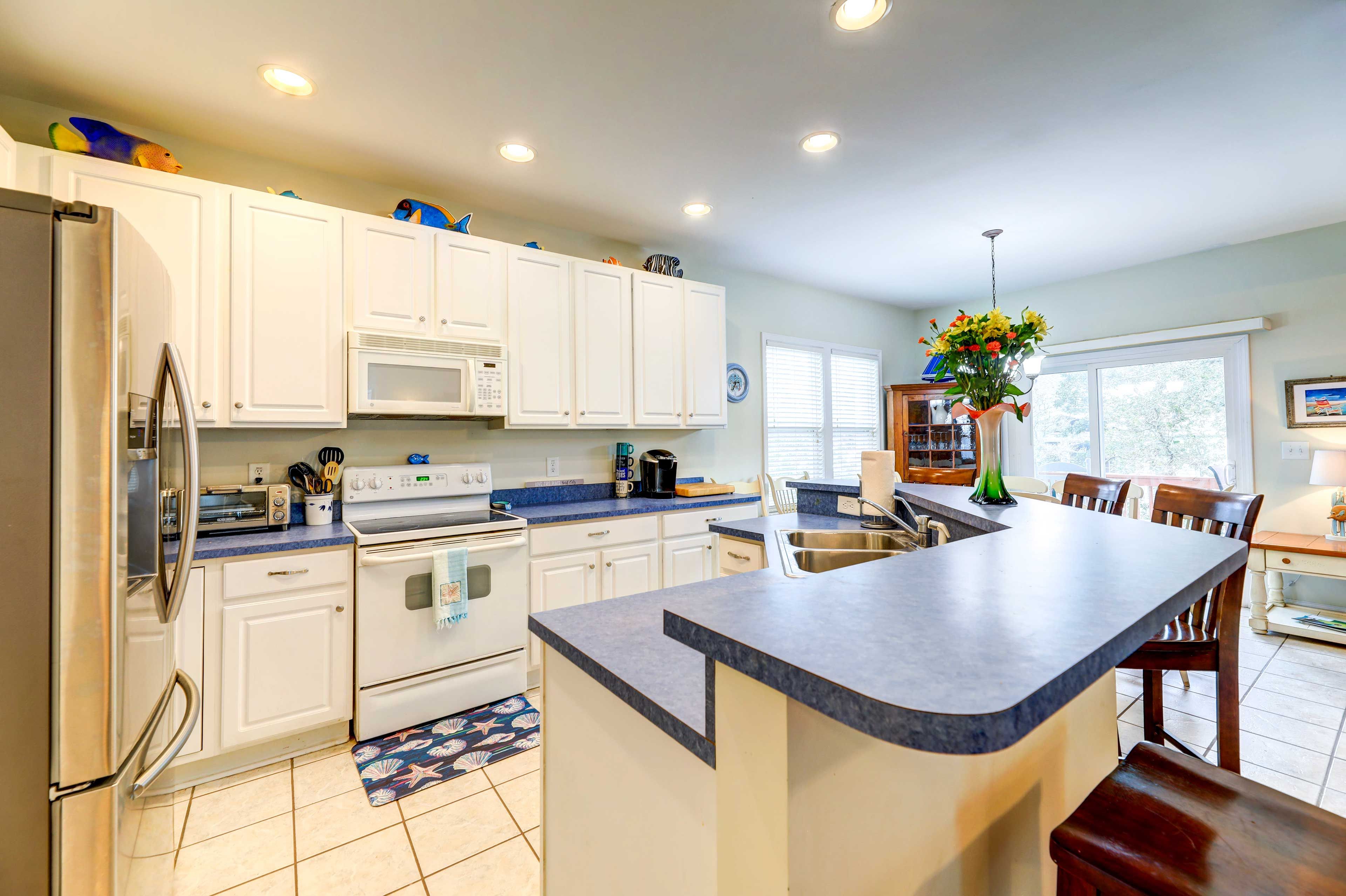Kitchen | 1st Floor | Cooking Basics | Coffee Maker | Blender