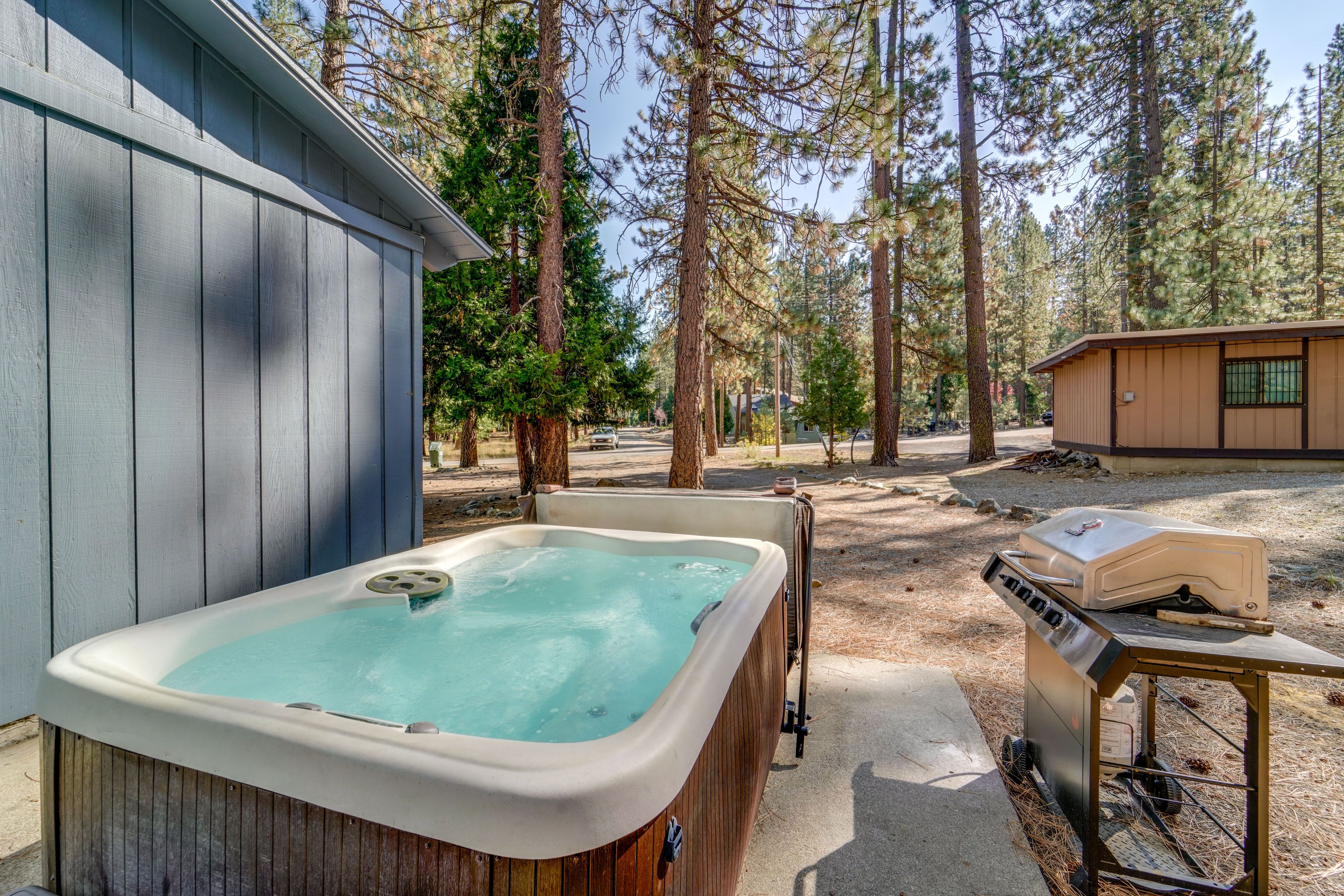 Outdoor Space | Hot Tub | Gas Grill