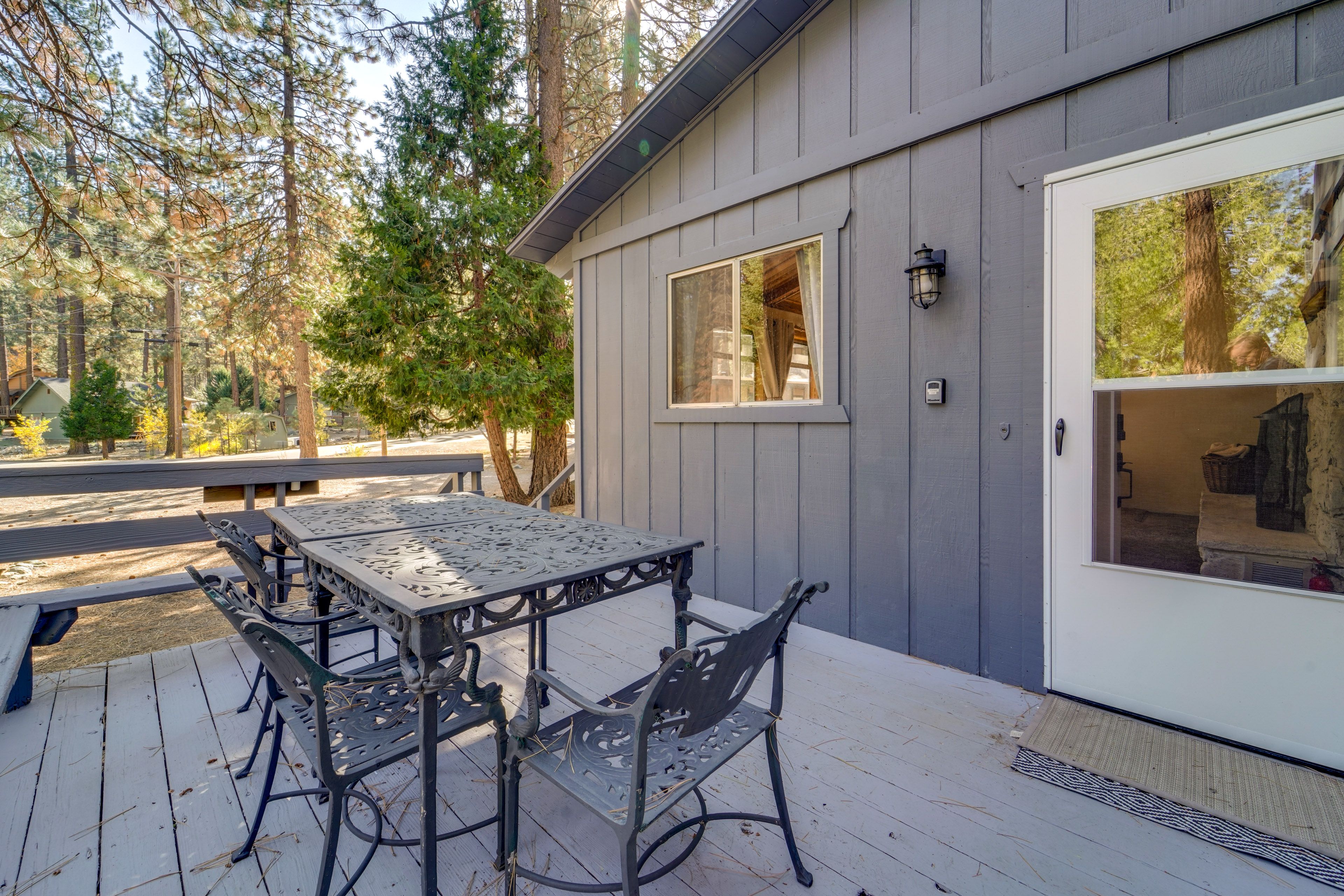 Deck | Dining Area