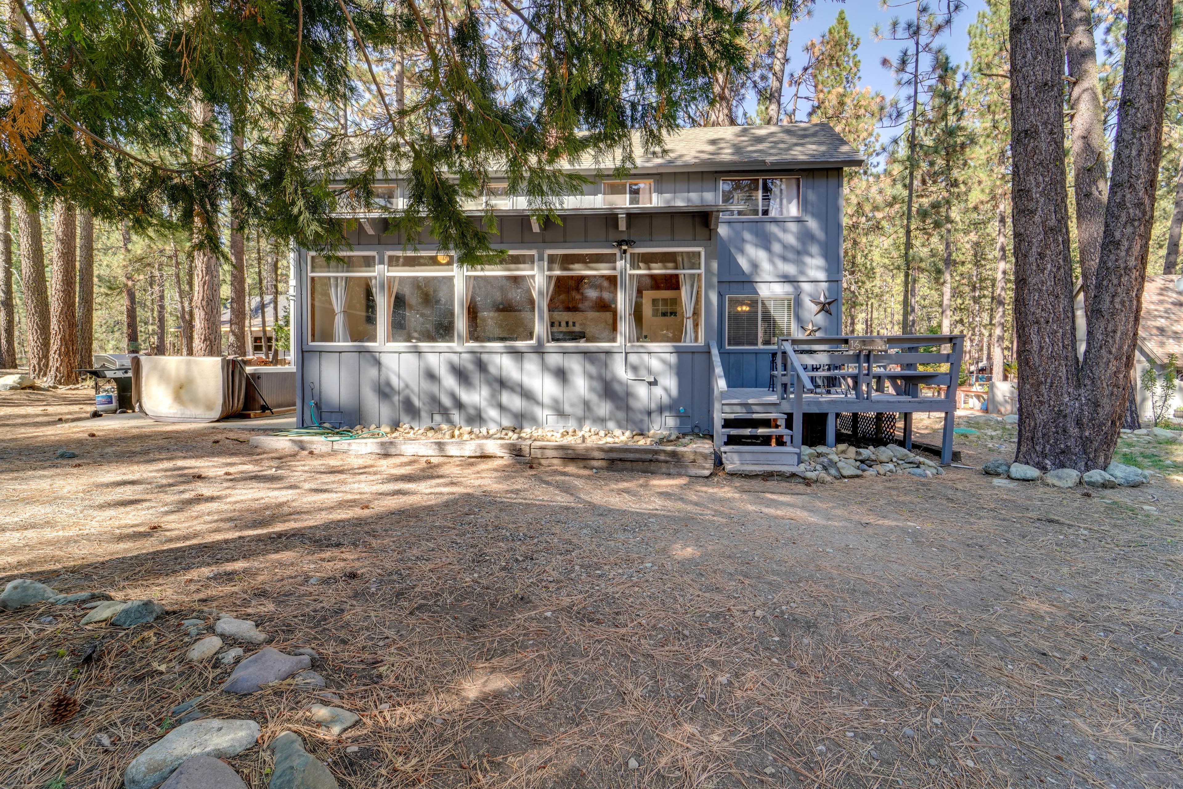 Front Exterior | 4 Mi to Middle Fork Feather Wild & Scenic River