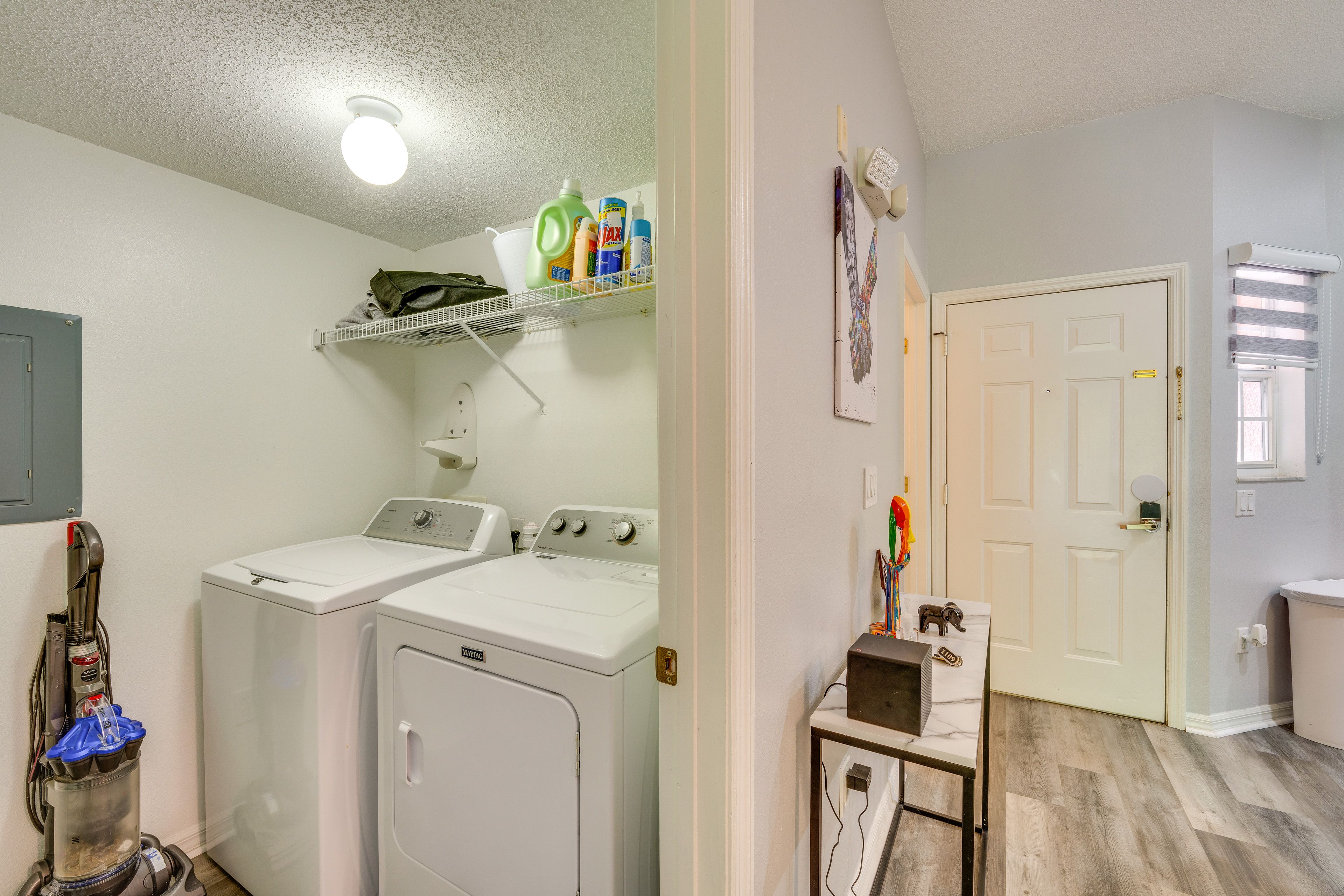 Laundry Area | Washer/Dryer | Hangers | Iron/Board | Trash Bags/Paper Towels