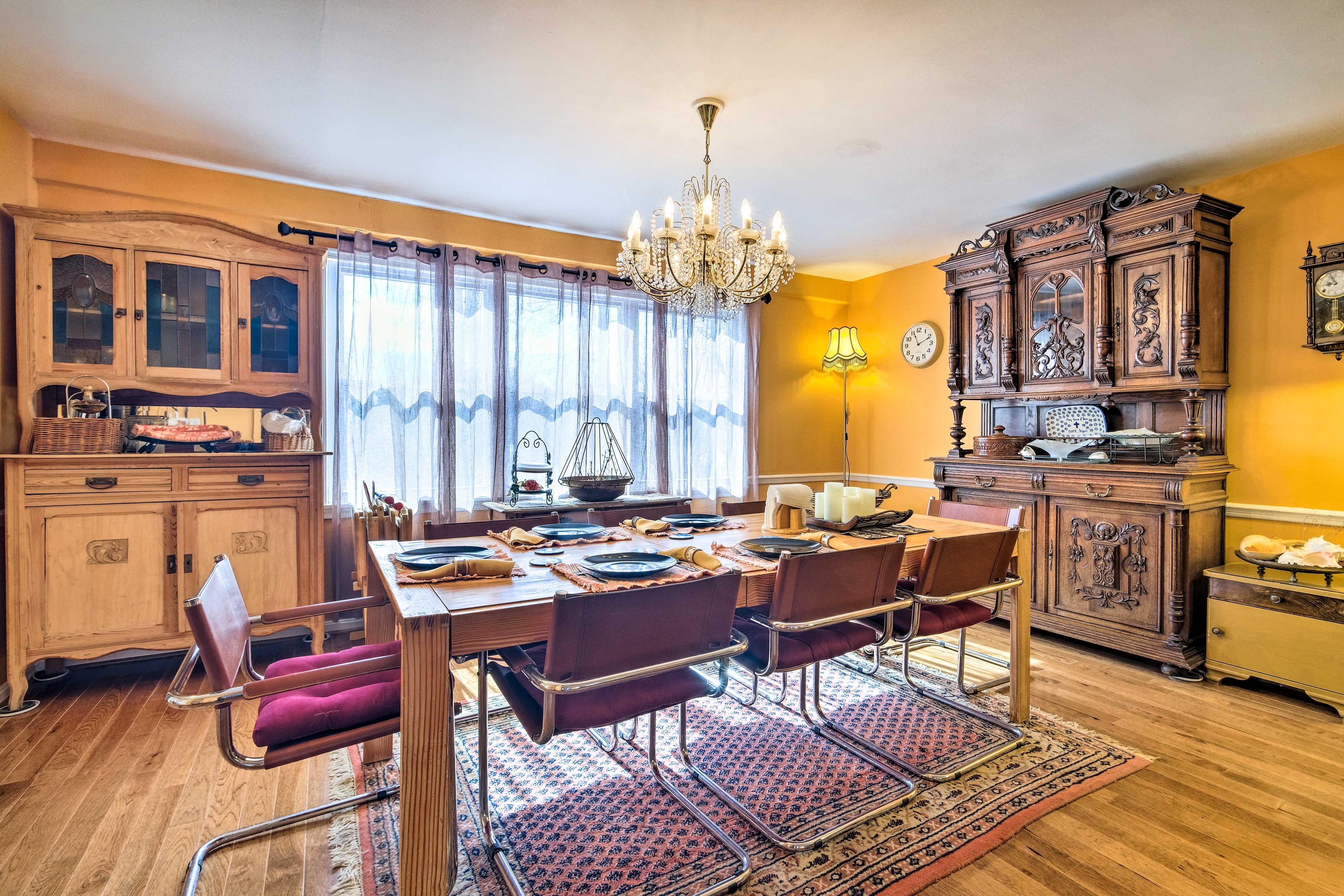 Dining Room | 1st Floor
