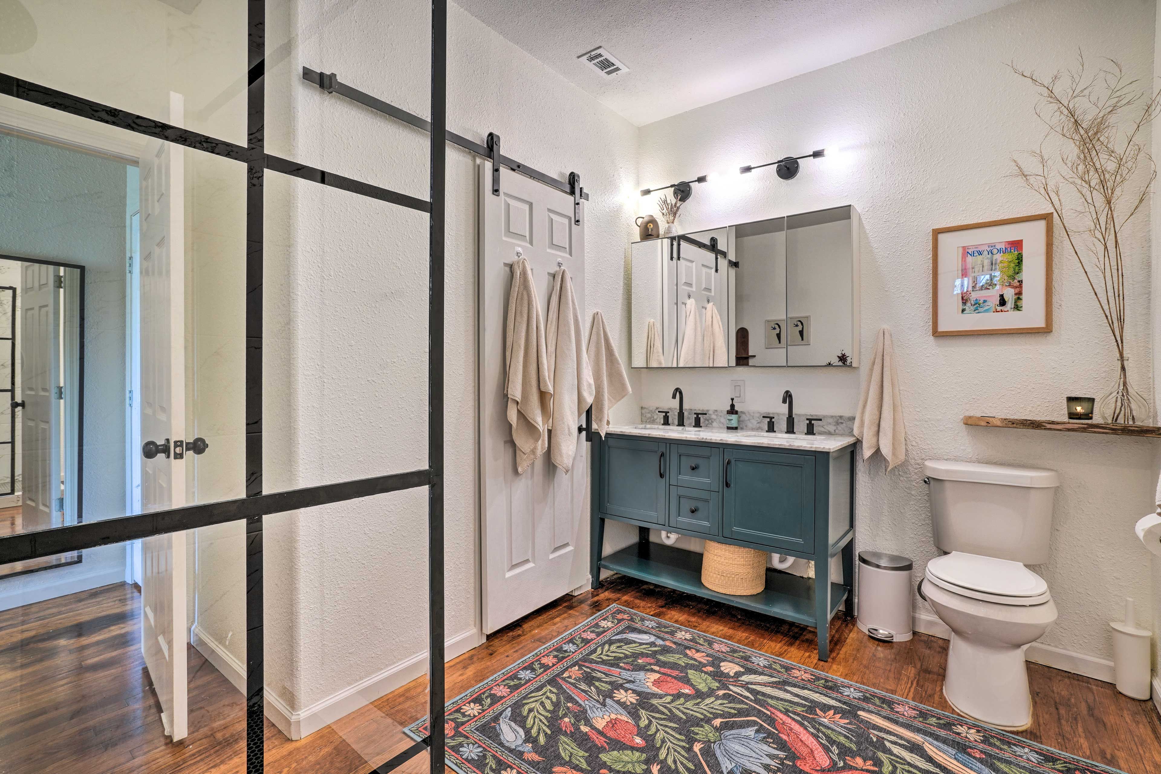 Bathroom | Towels Provided | Complimentary Toiletries