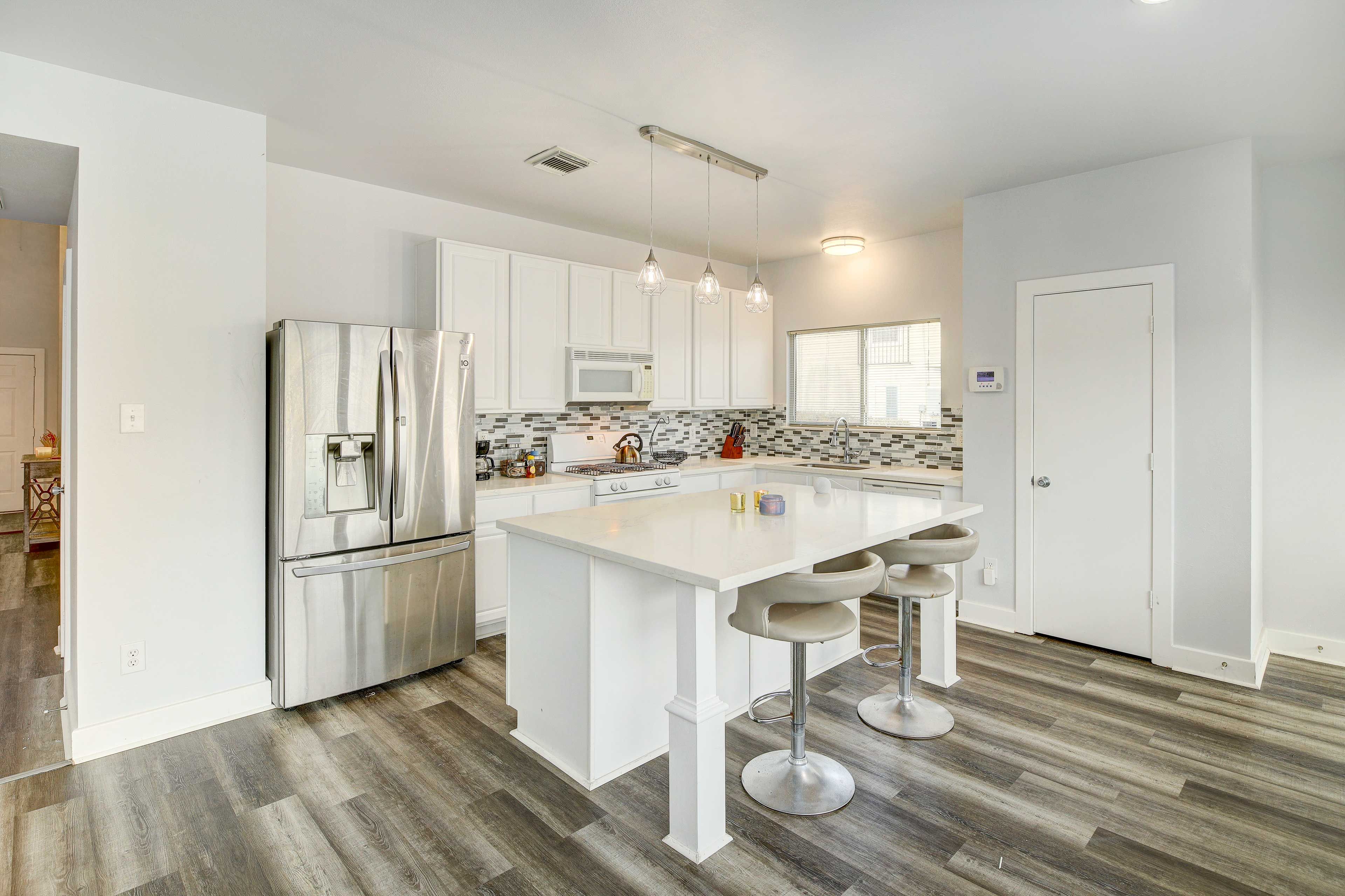Kitchen | Coffee Maker | Spices | Blender | Toaster | Cooking Basics