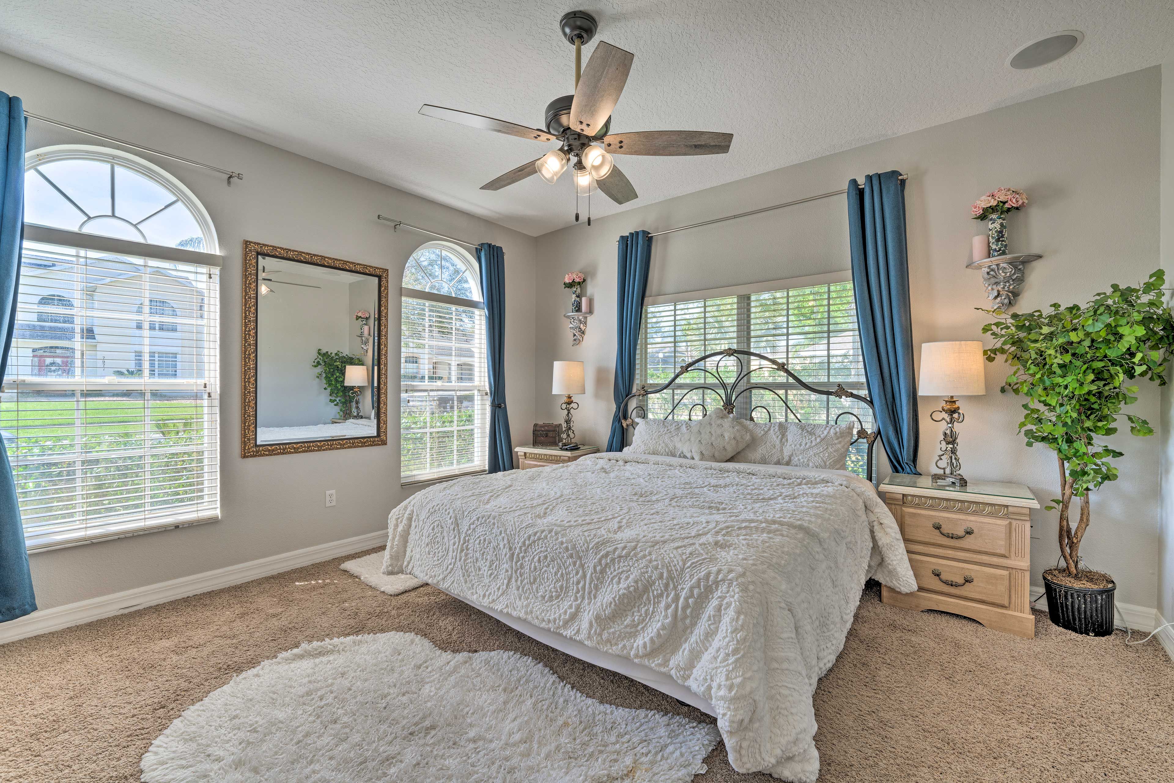 Bedroom 3 | 1st Floor | King Bed
