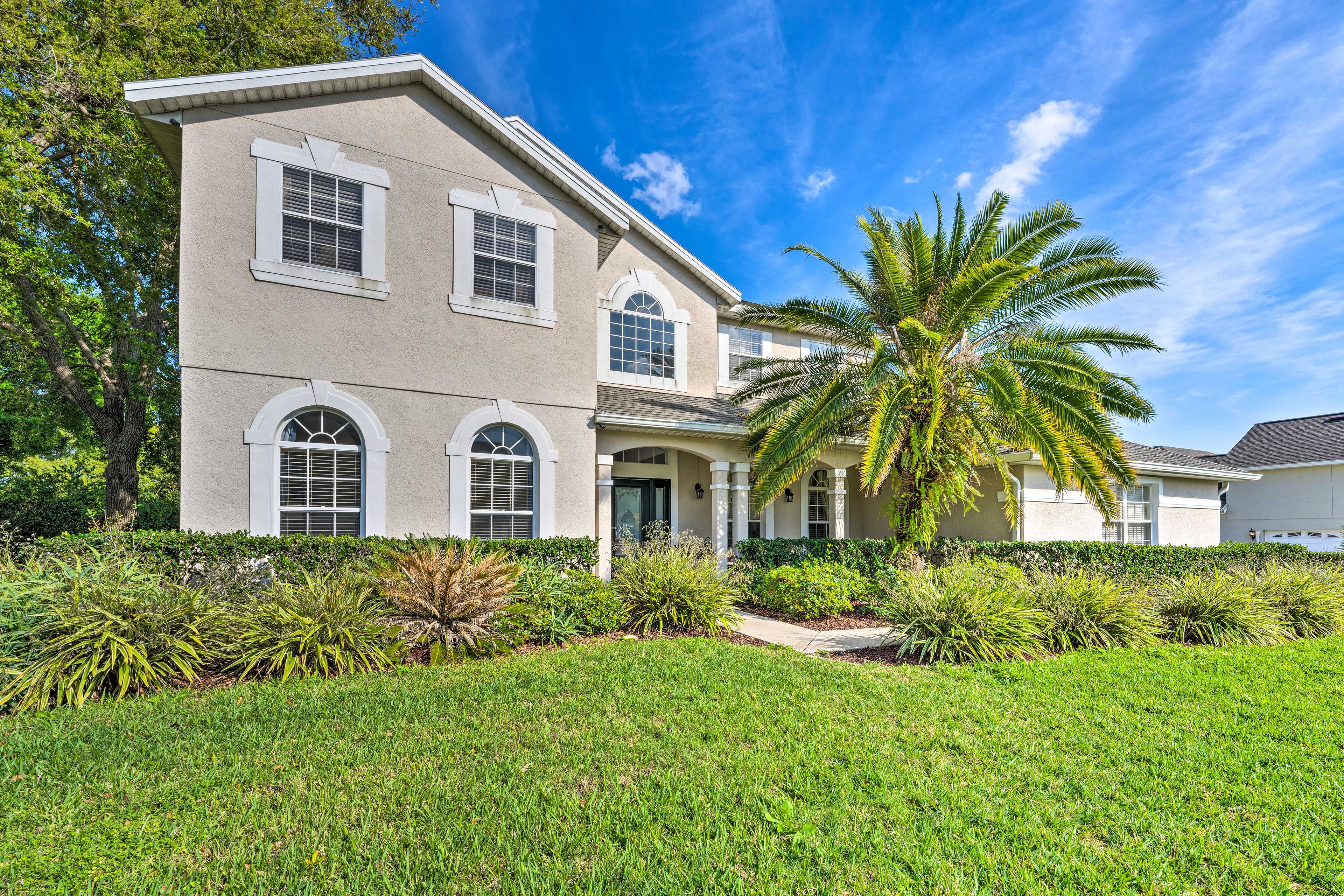 House Exterior | Glow-in-the-Dark Lanai | Pets Welcome | Near Disney