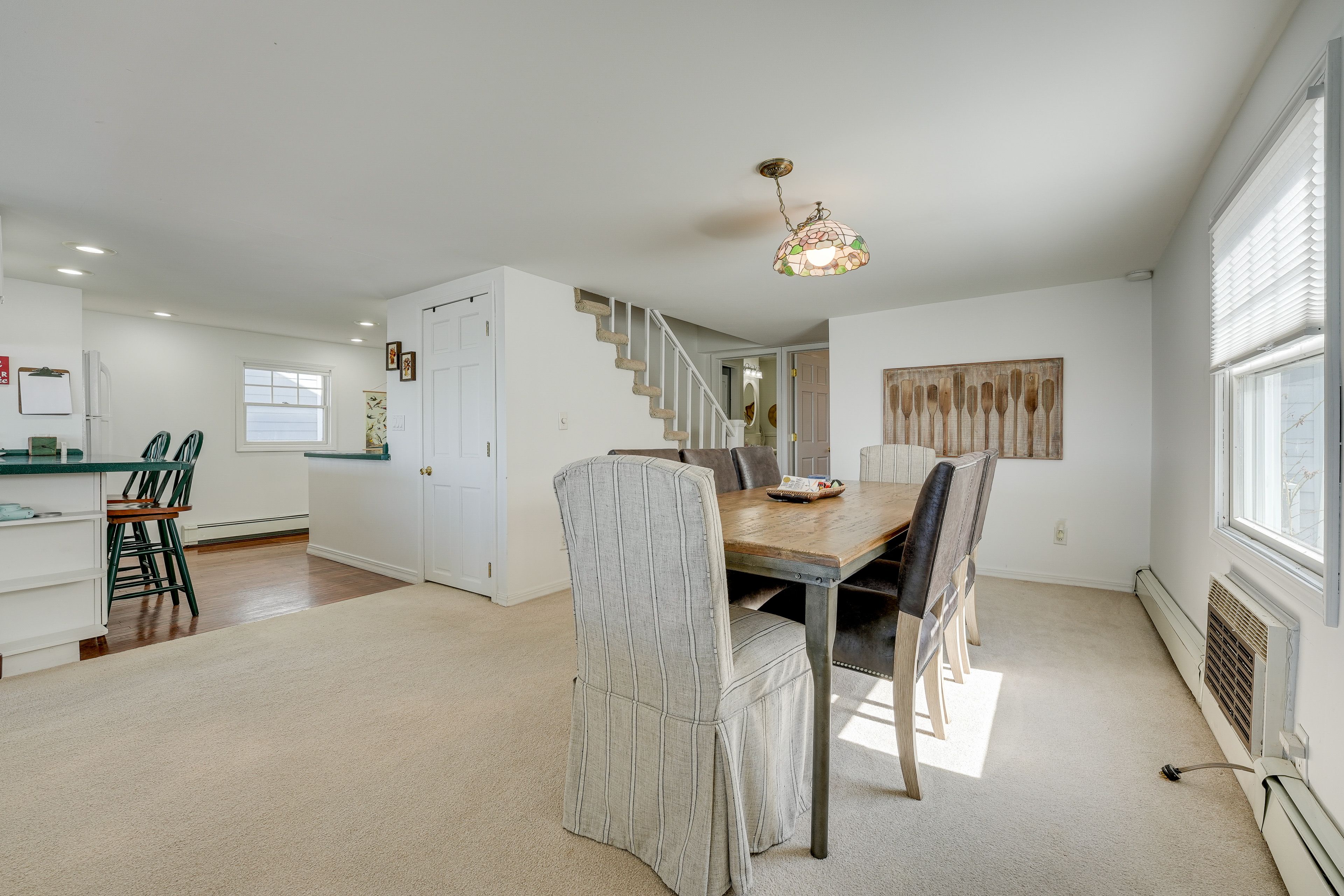 Dining Area | Dining Table | Dishware/Flatware