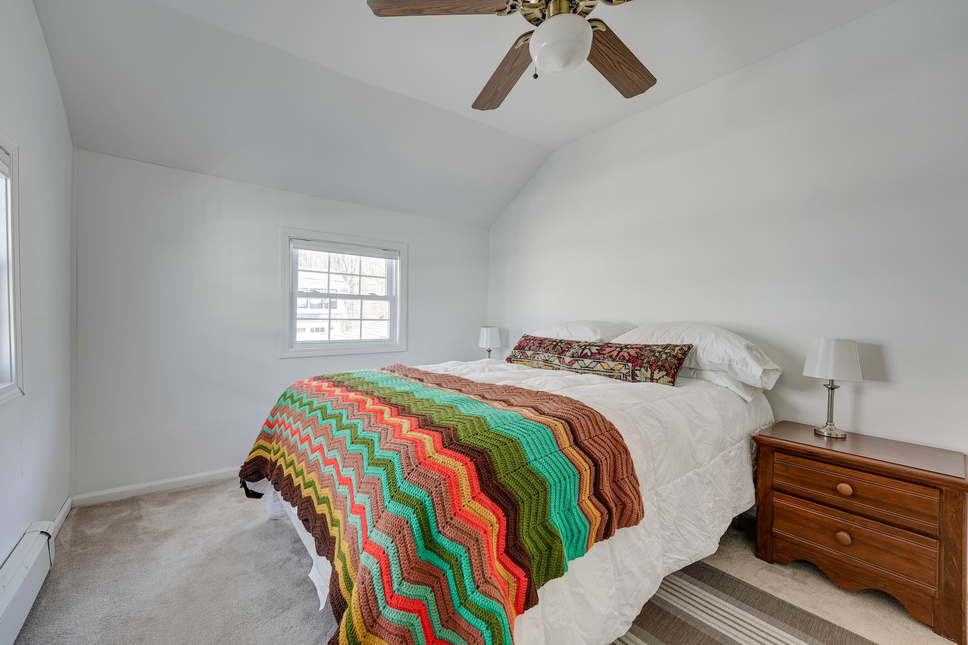 Bedroom 4 | 2nd Floor | Queen Bed | Closet