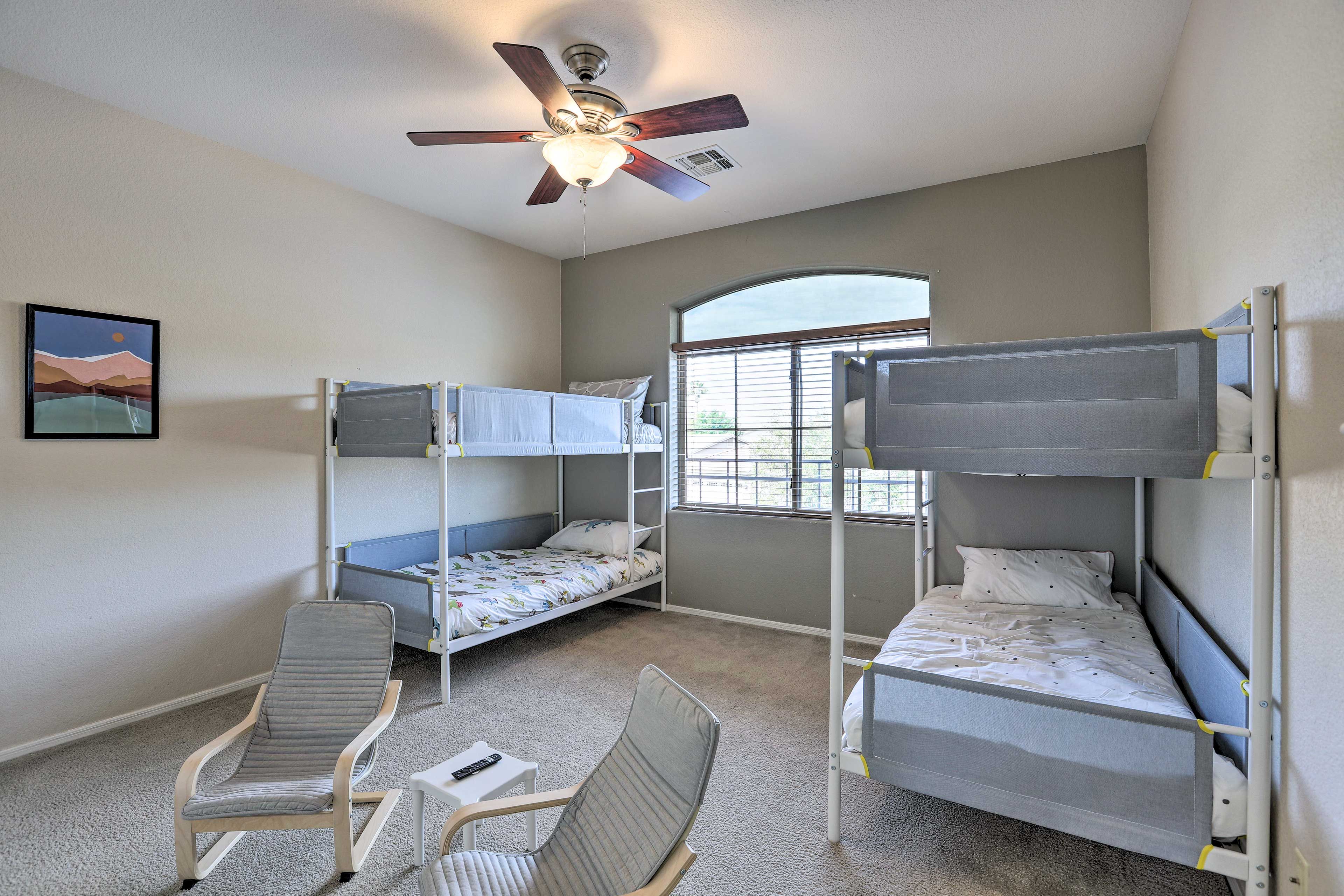 Bedroom 6 | 2 Twin Bunk Beds