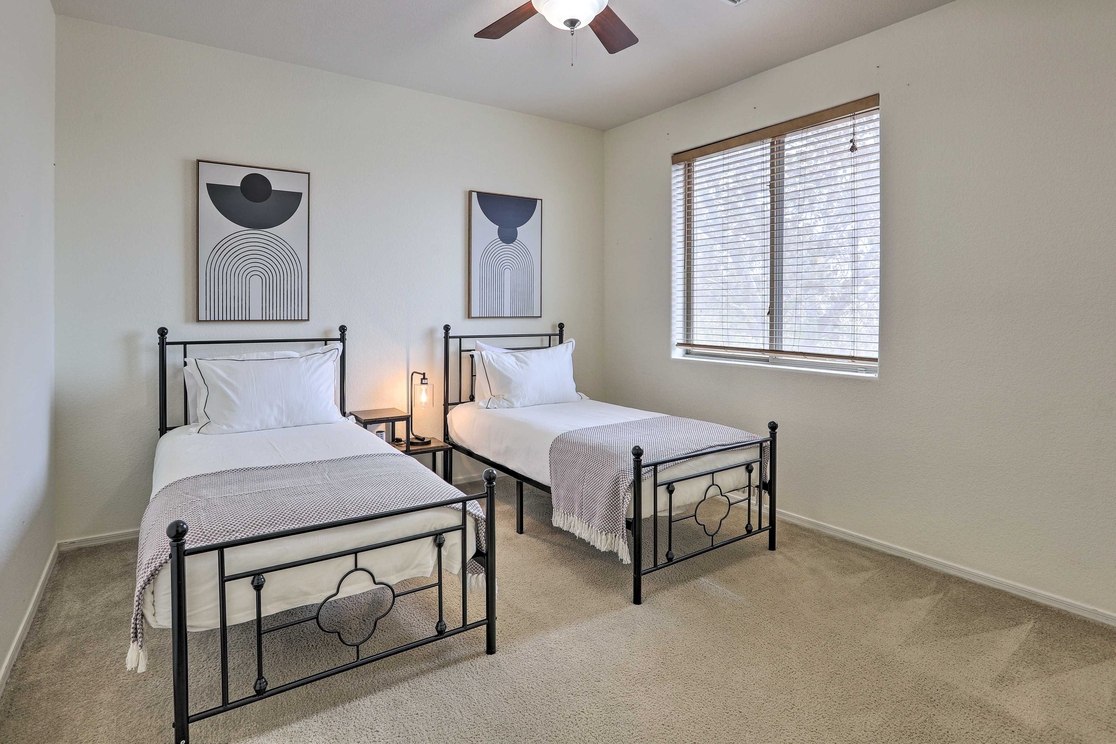 Bedroom 5 | 2 Twin Beds