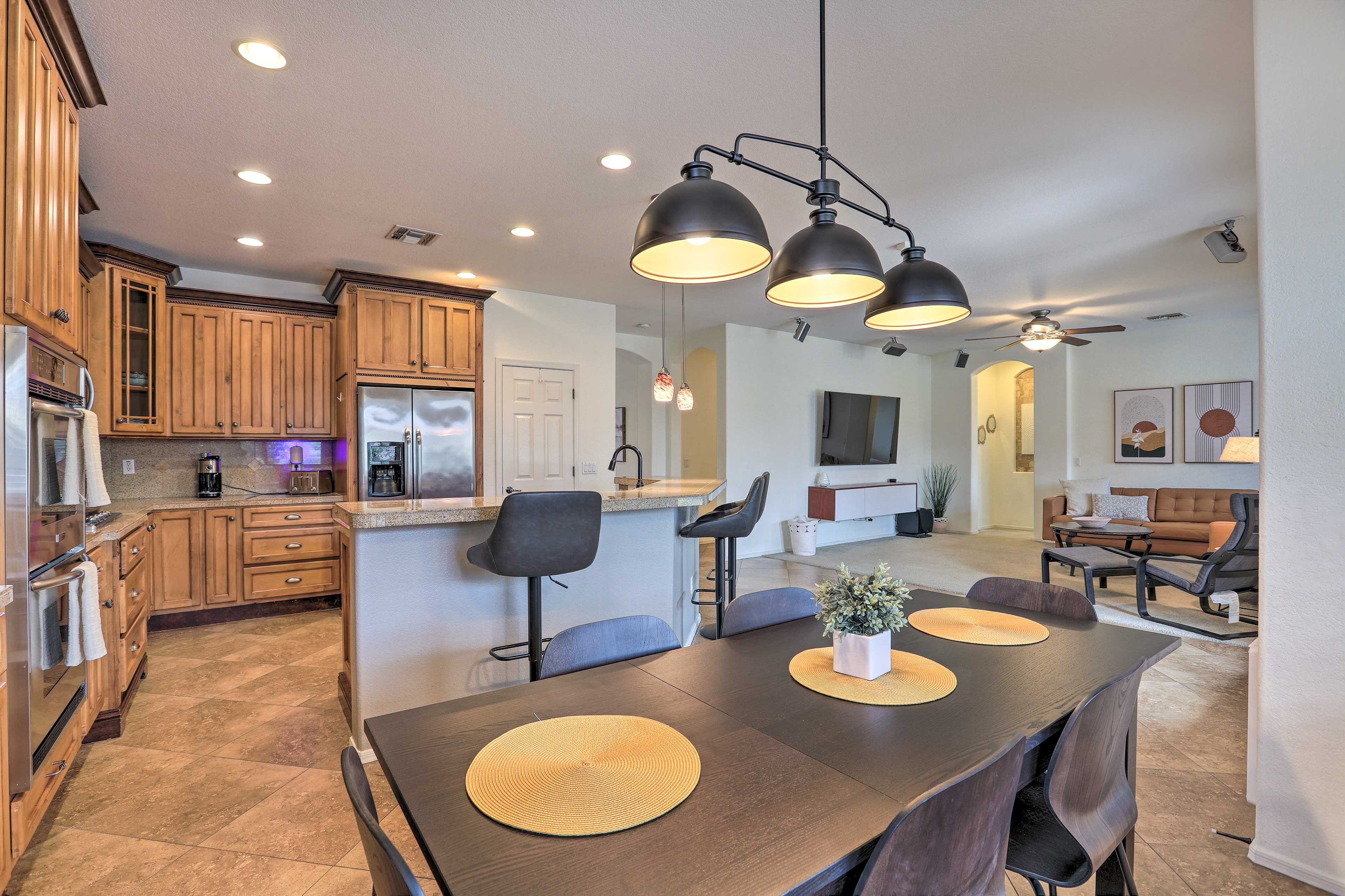 Dining Area | Dishware & Flatware