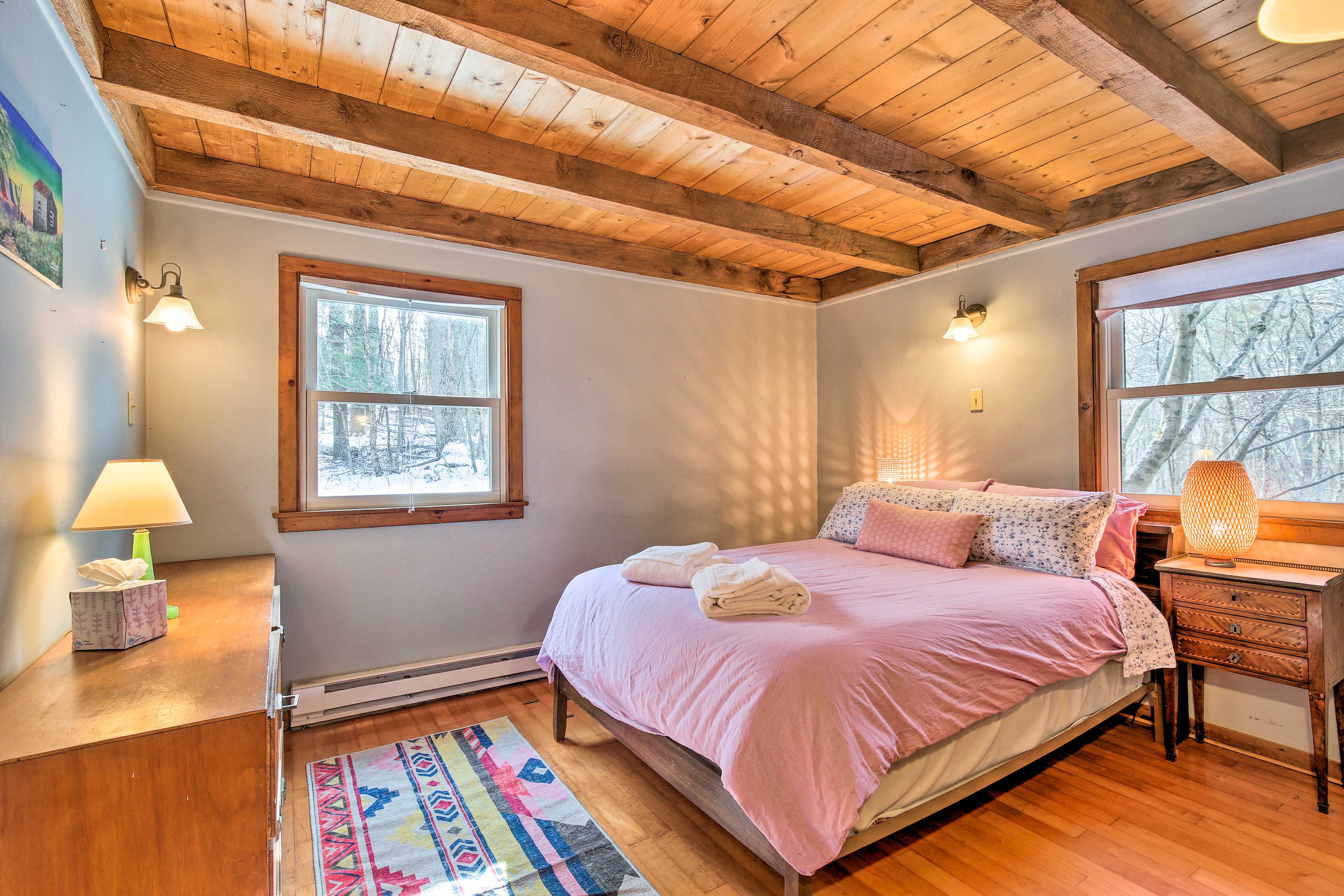 Bedroom 1 | Full Bed