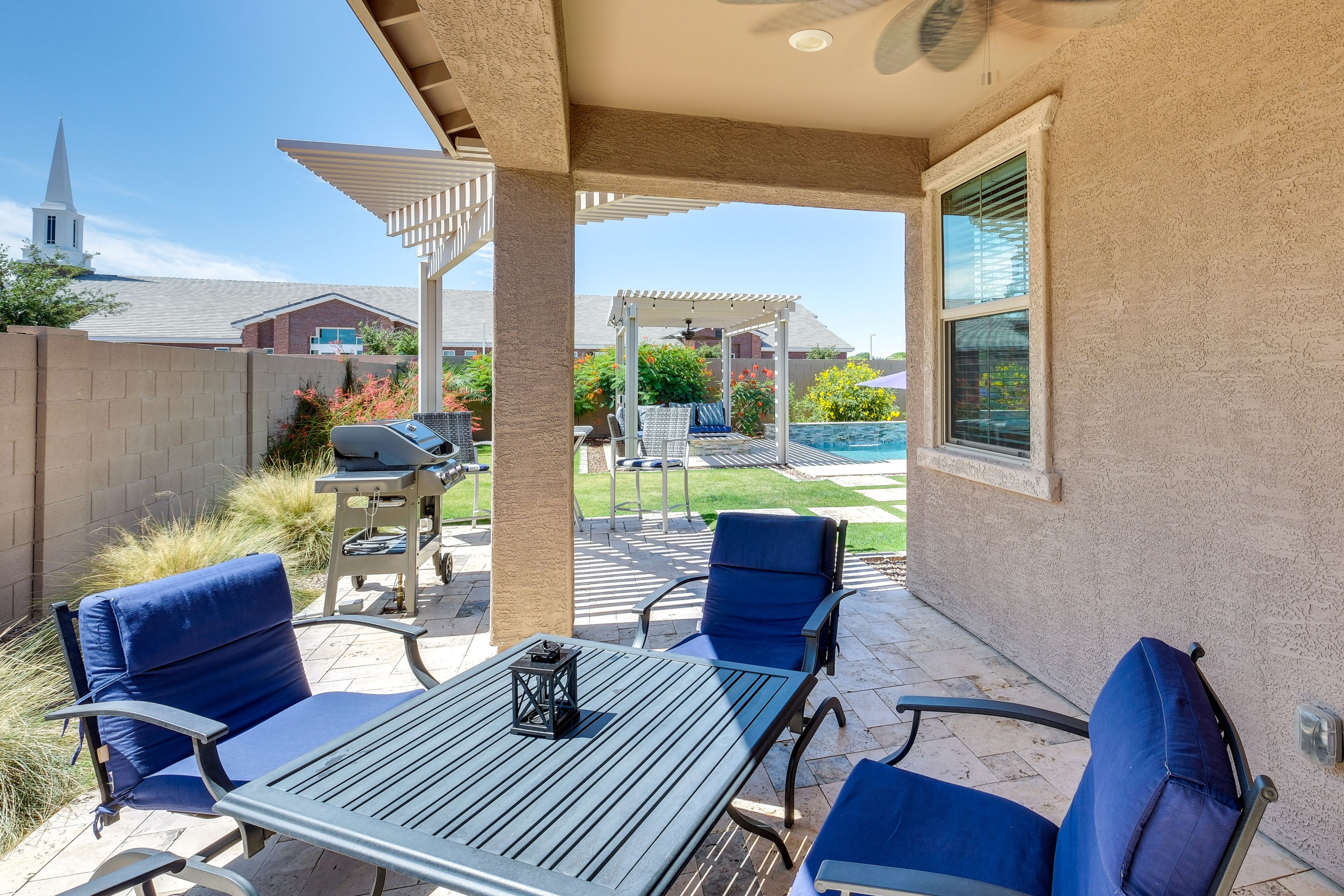 Patios | Dining Area | Gas Grill | Fire Pit