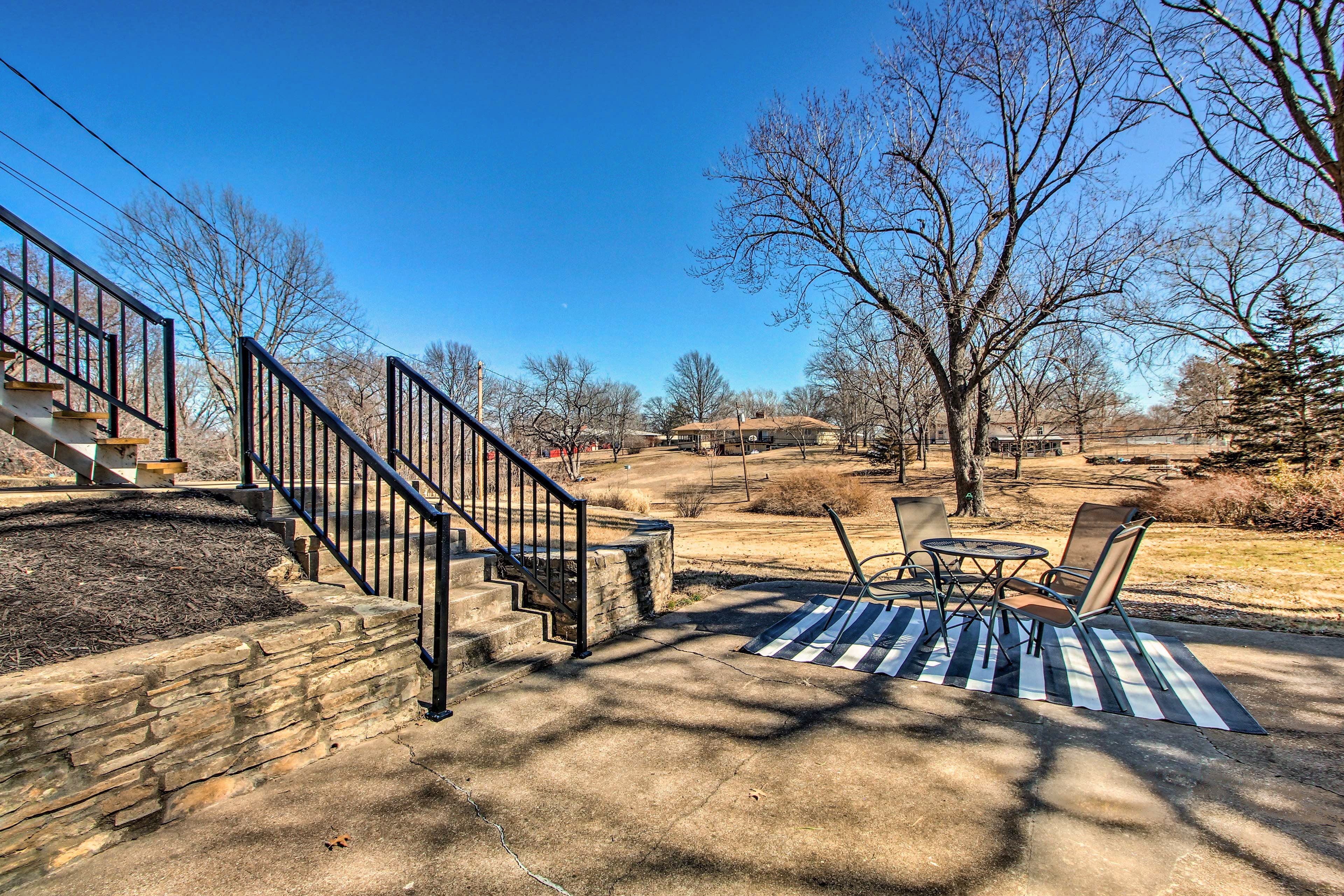 Patio | Outdoor Dining Area | Spacious Yard