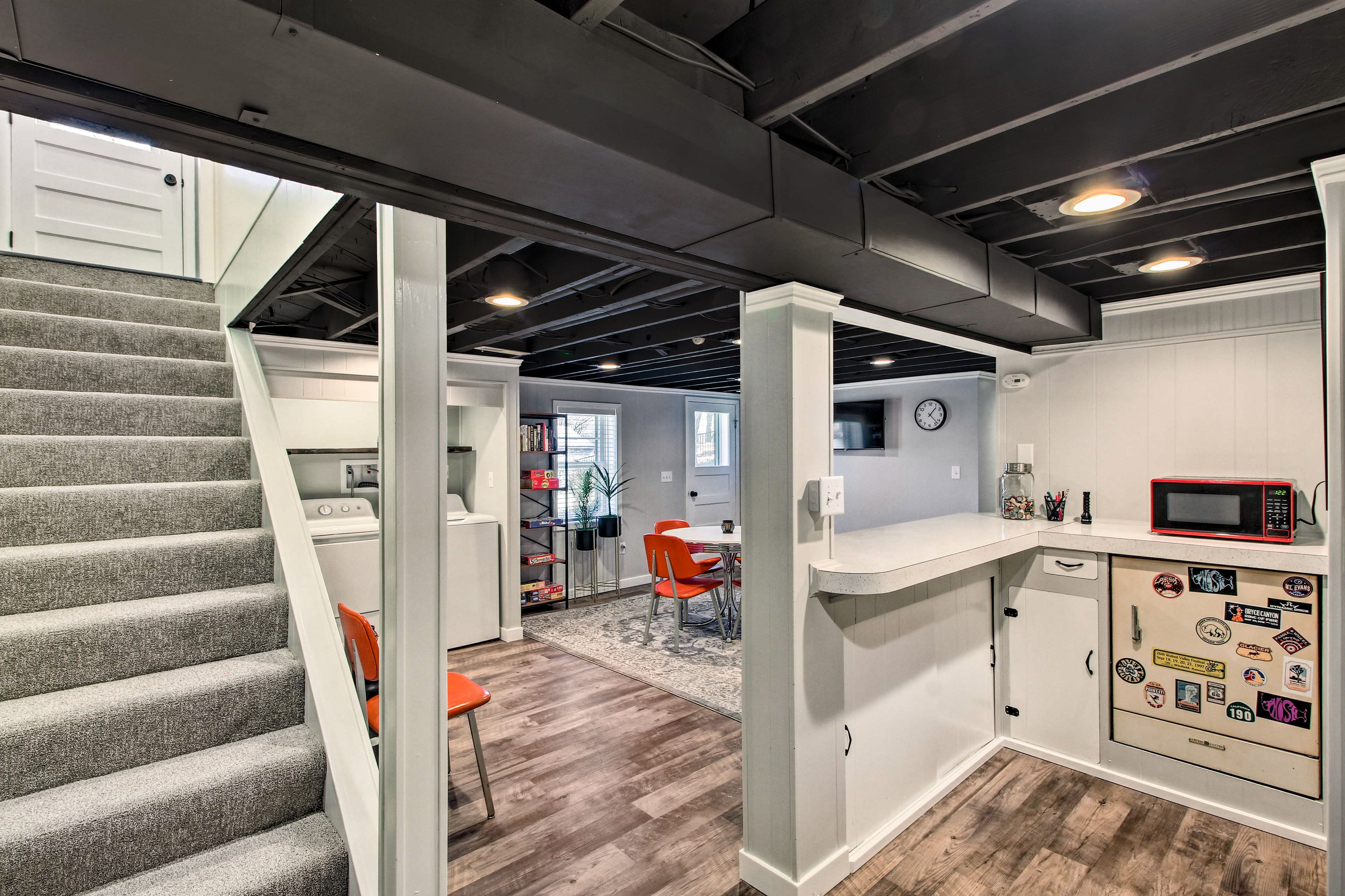 Game Room | Bar w/ Mini Fridge | Board Games