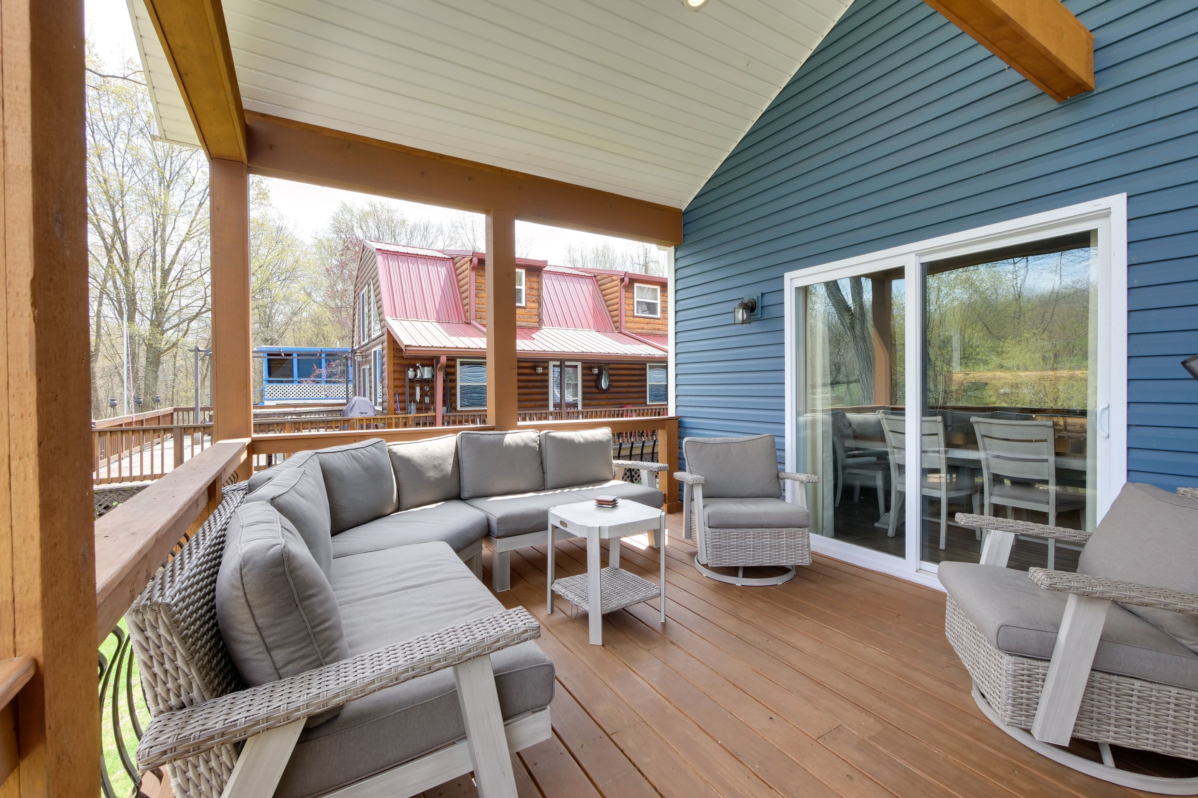 Outdoor Lounge Area
