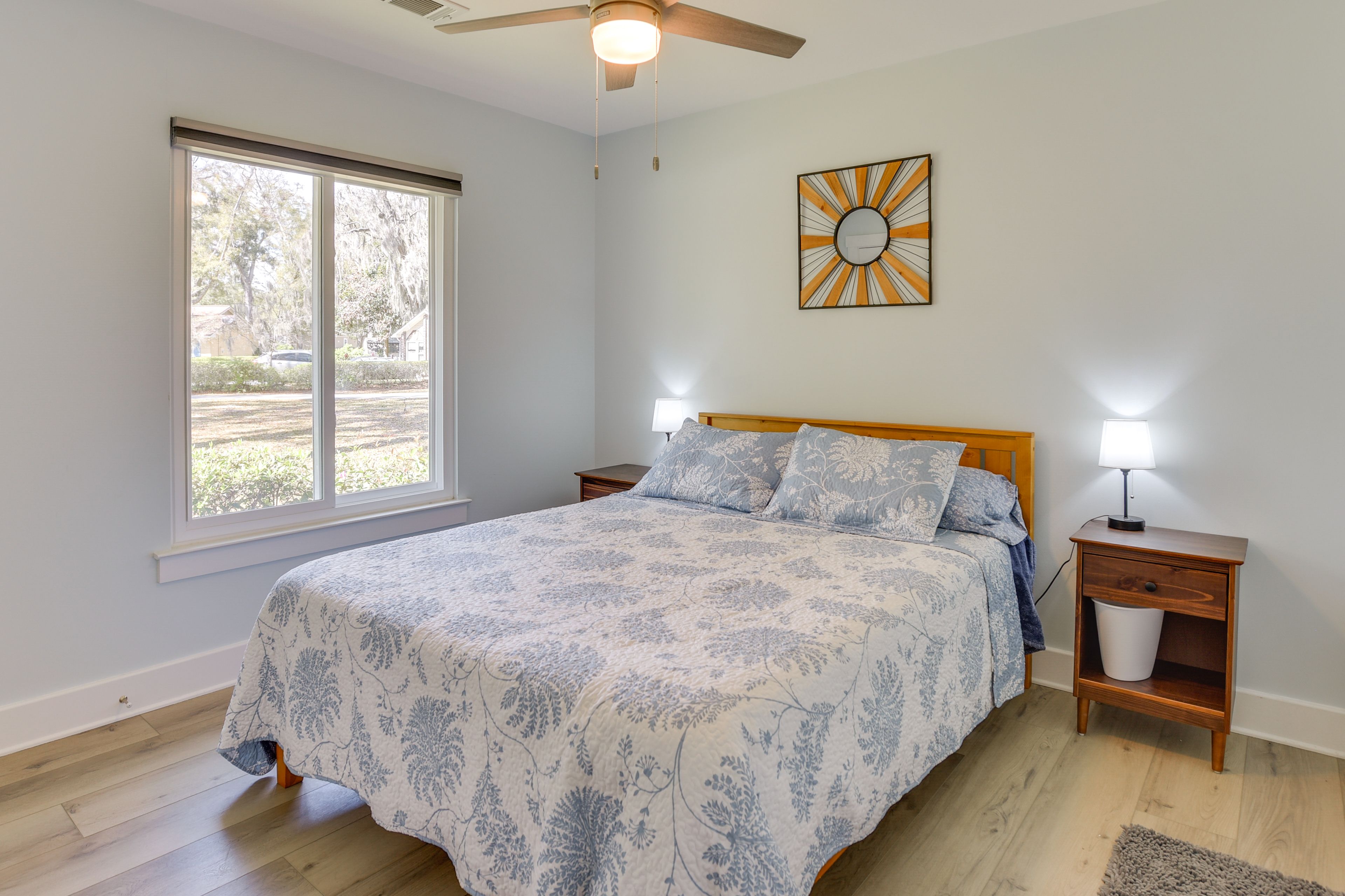 Bedroom 3 | Queen Bed