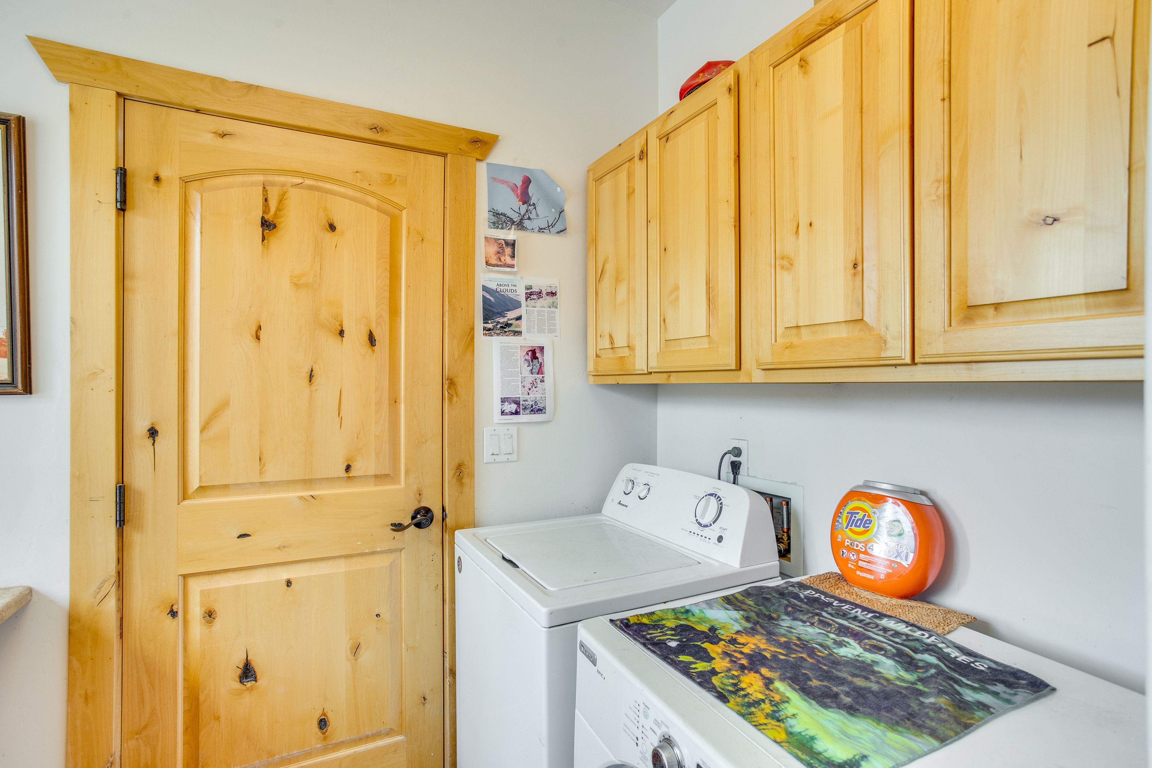 Washer & Dryer | Linens Provided