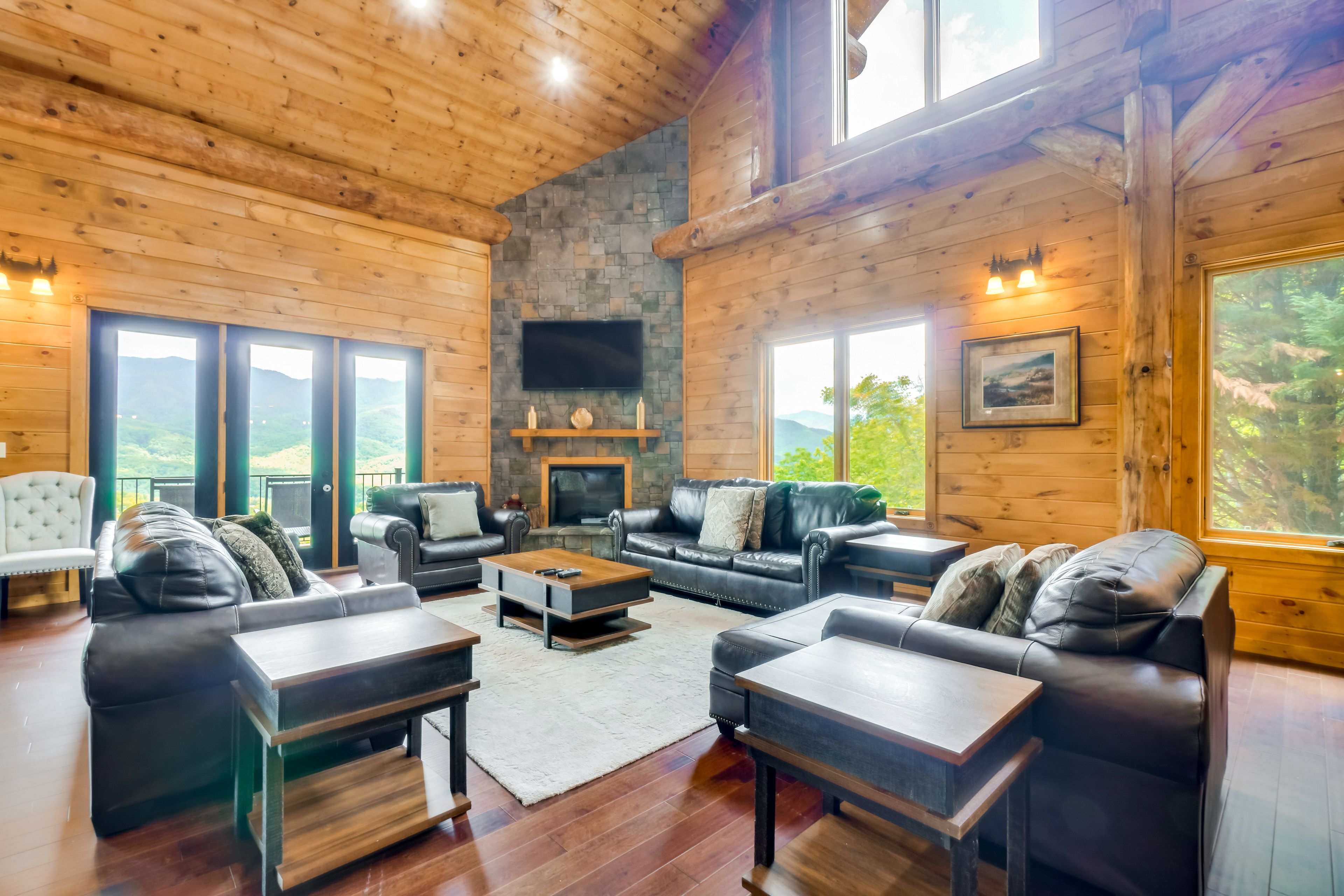 Gatlinburg Vacation Rental | 4BR | 4.5BA | 3,200 Sq Ft | Step-Free Entry