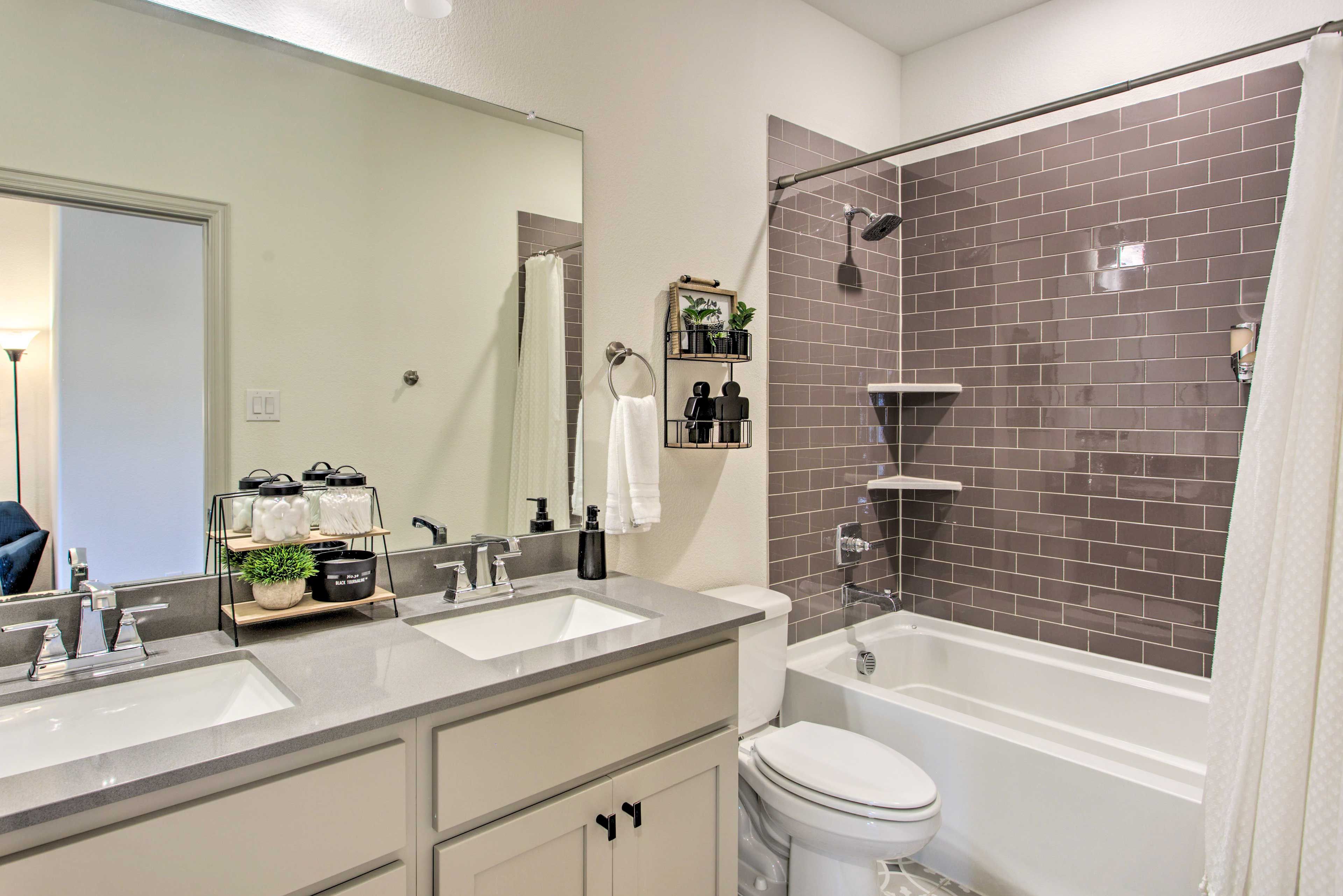 Full Bathroom