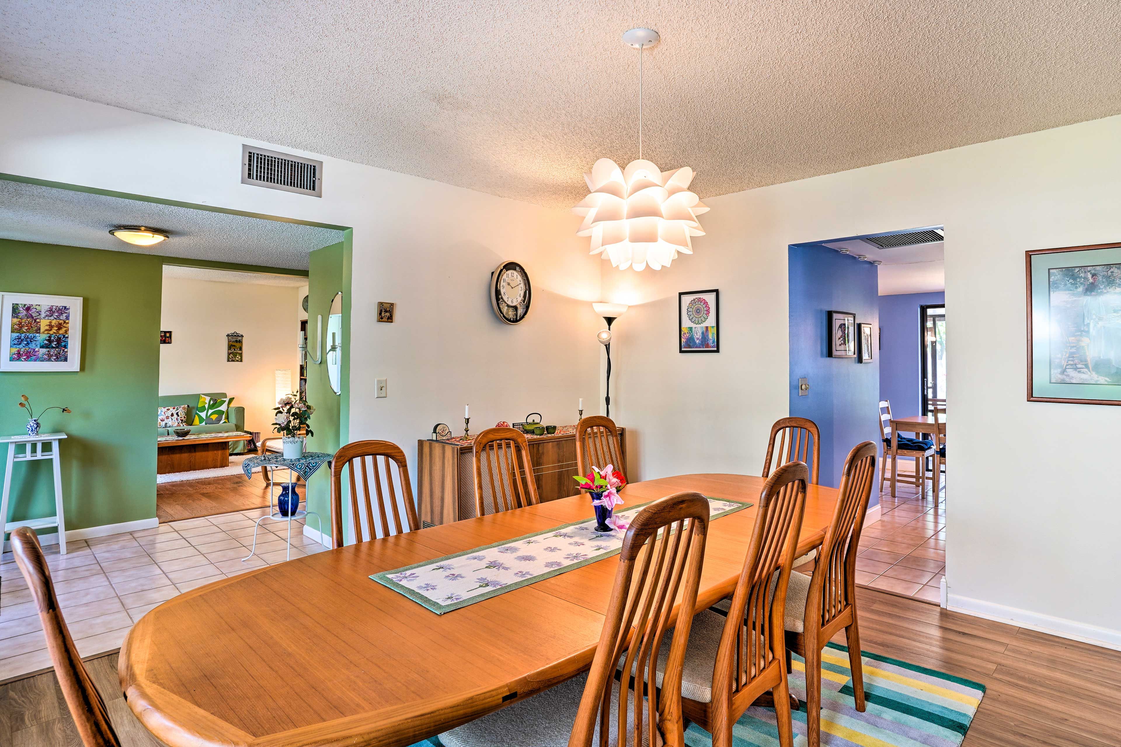 Dining Area | Dishware & Flatware