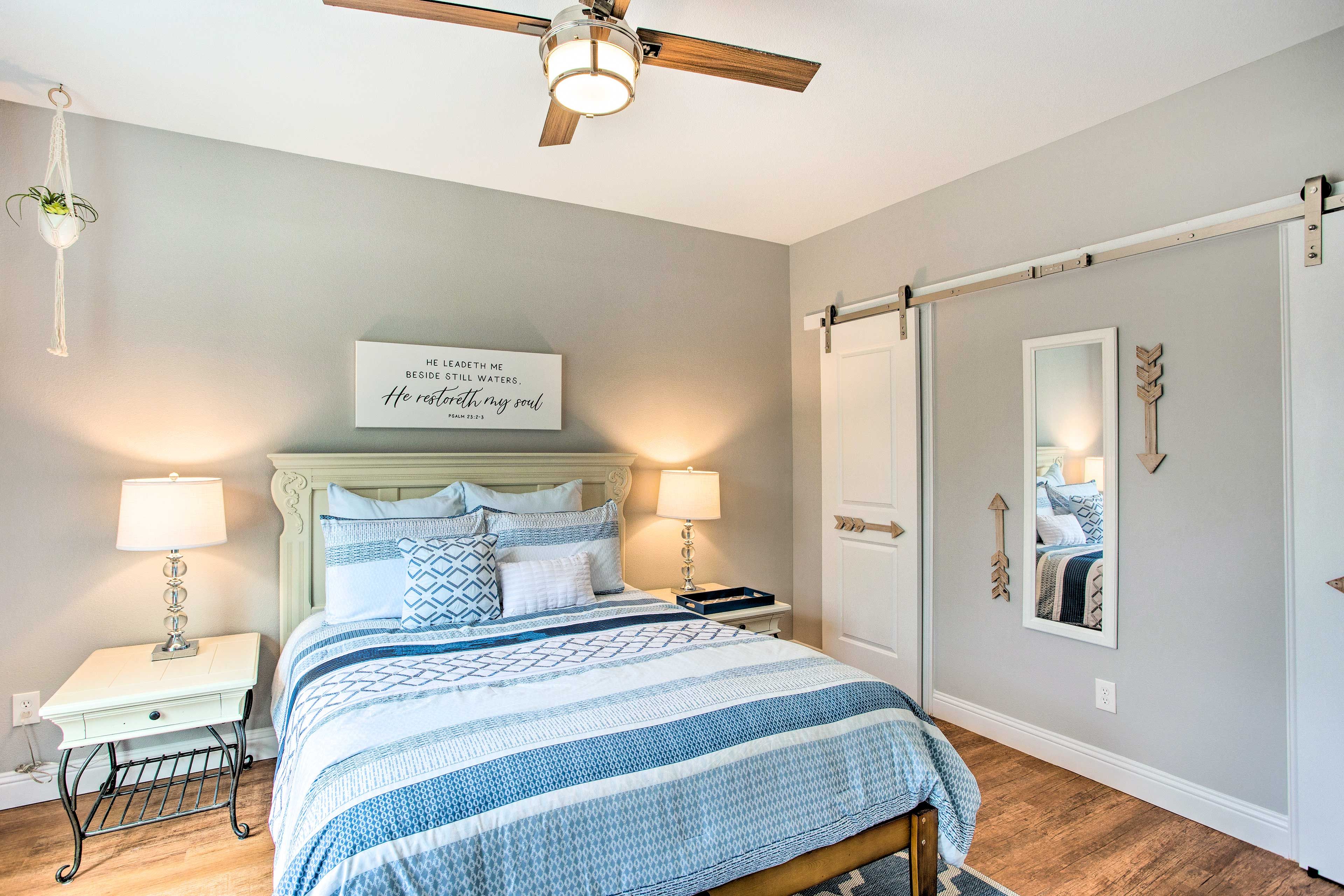 Bedroom 3 | Upper Level | Queen Bed