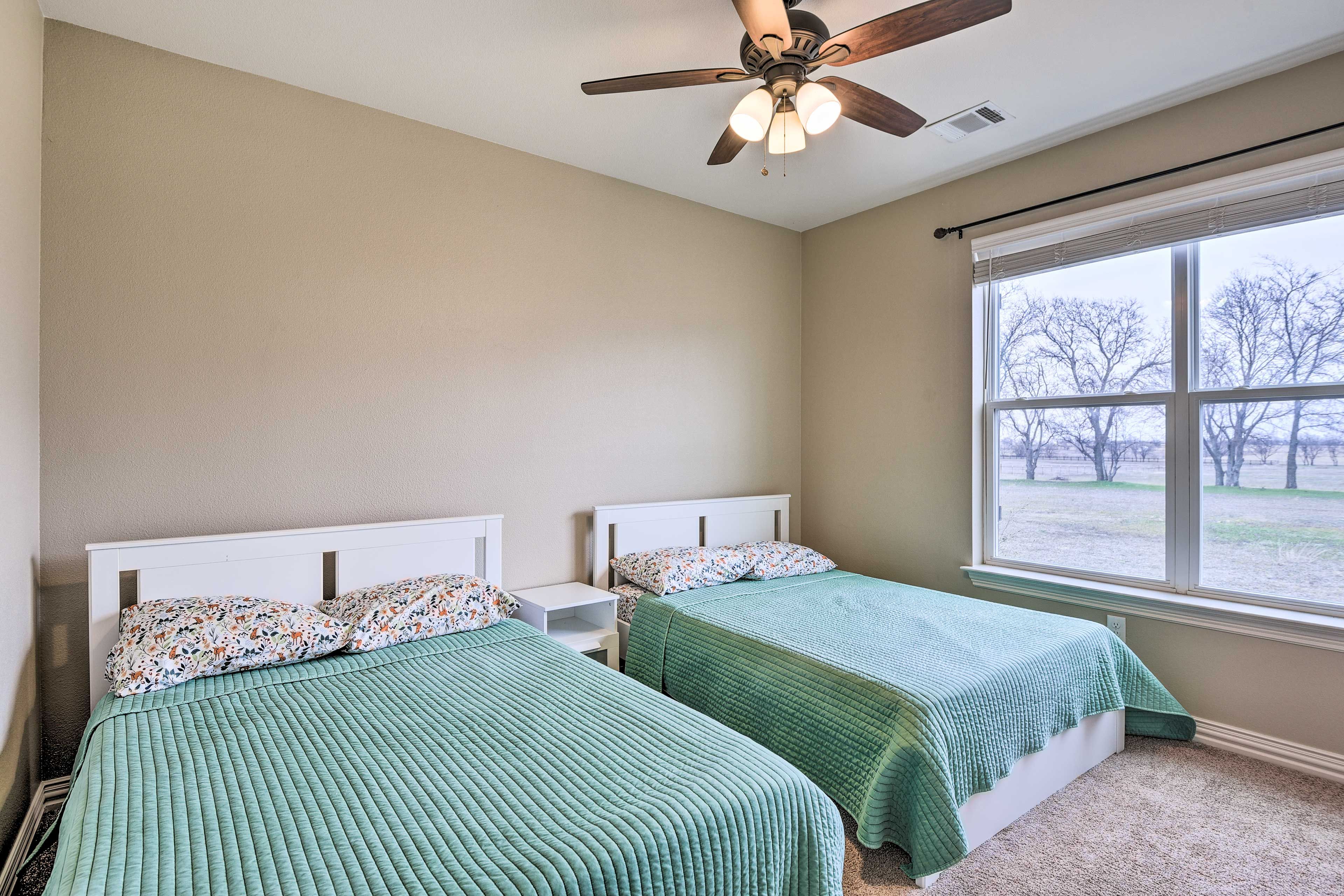 Bedroom 3 | 2 Full Beds