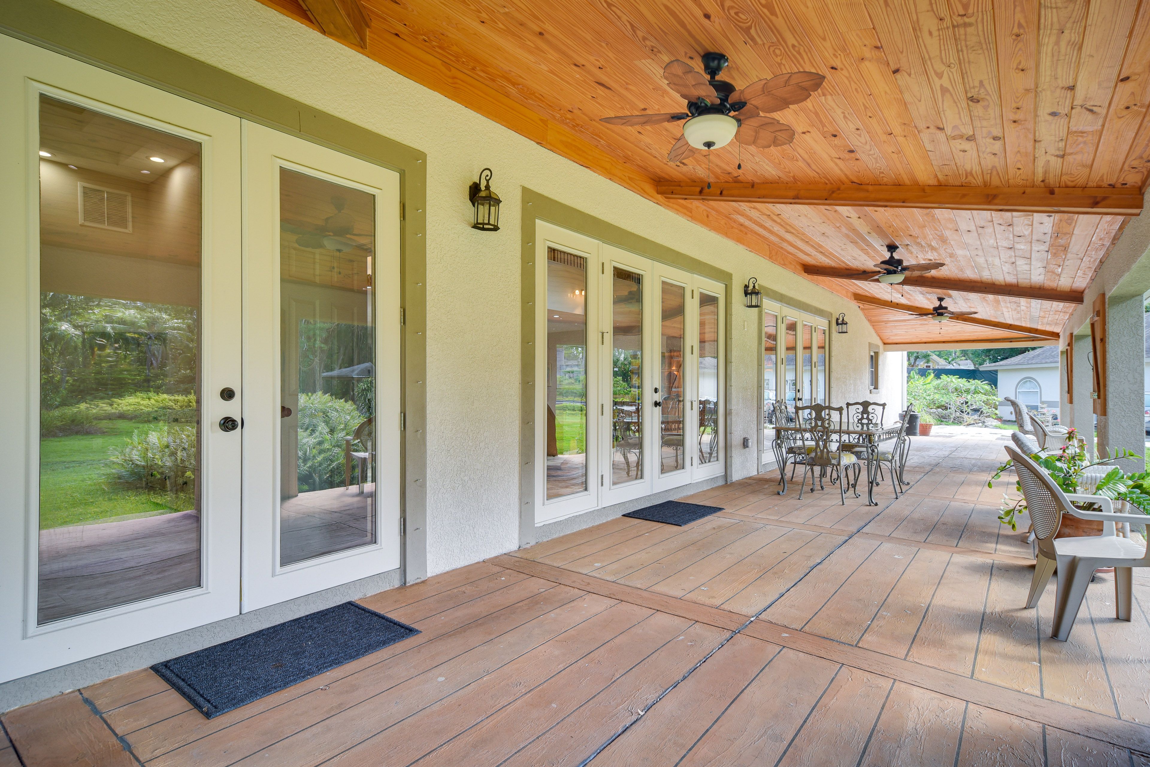 Covered Patio | Dining Area
