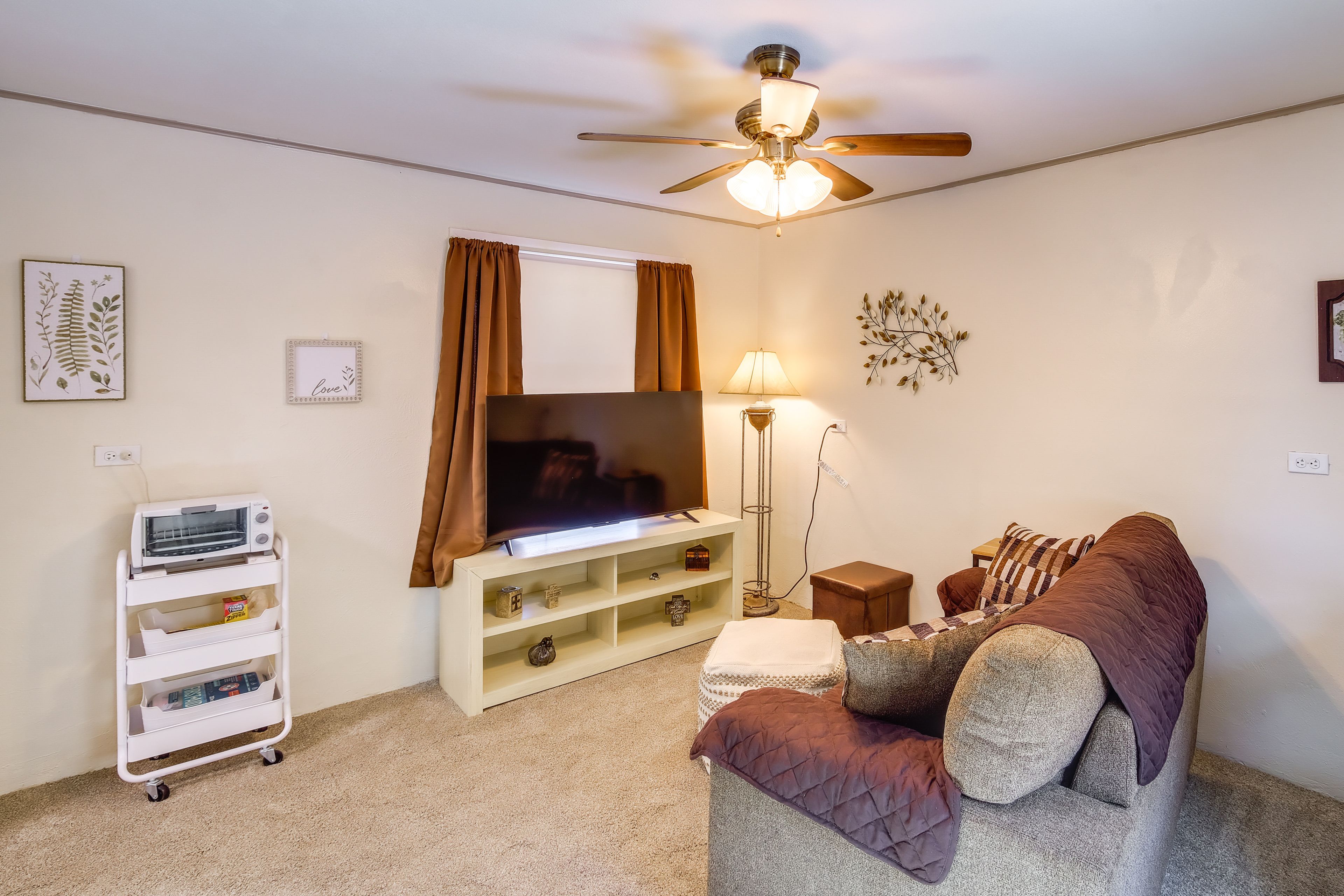 Pecos Vacation Rental | 1BR | 1BA | 500 Sq Ft | Step-Free Access
