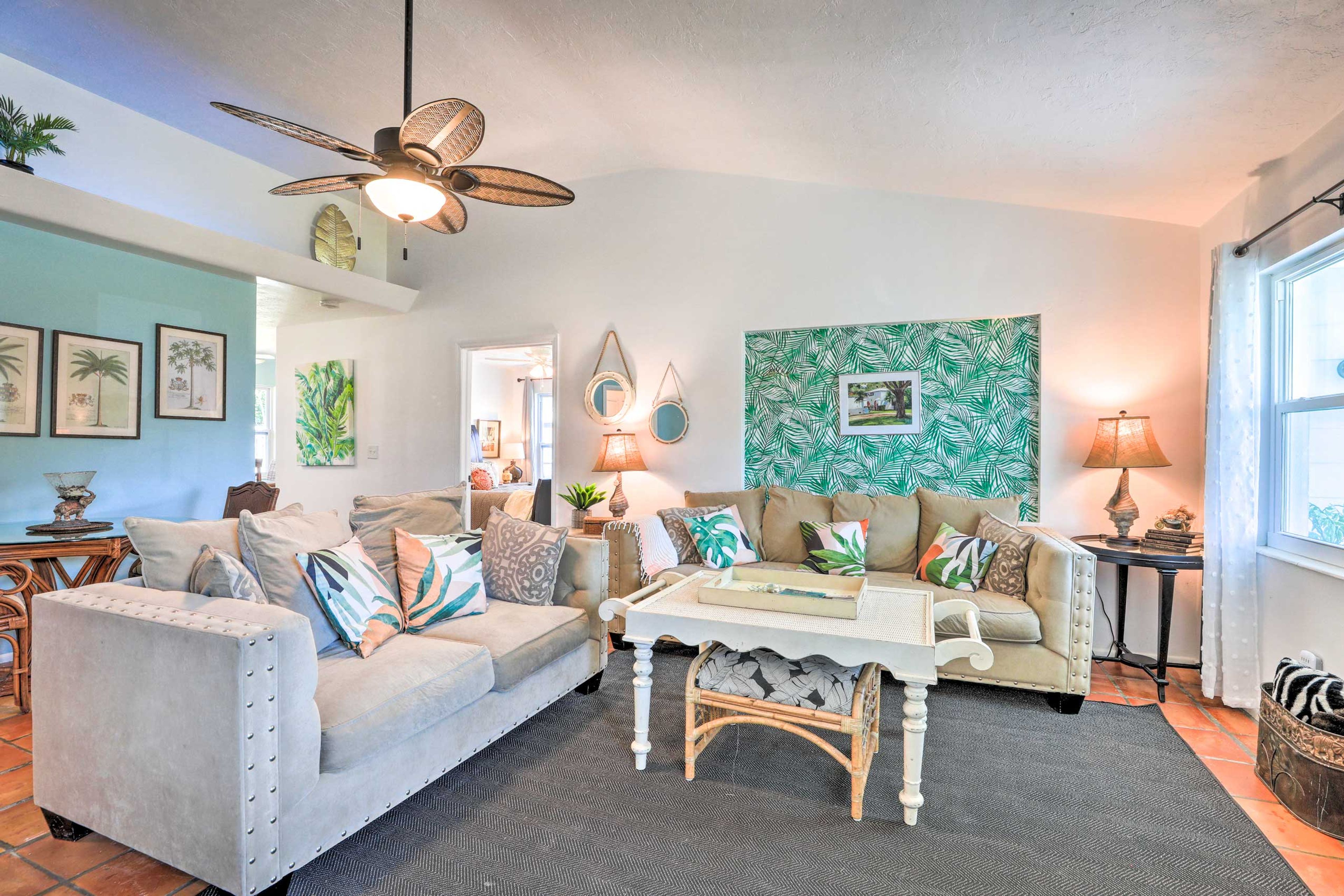 Bradenton Vacation Rental | 3BR | 1BA | 1 Step Required | 1,400 Sq Ft