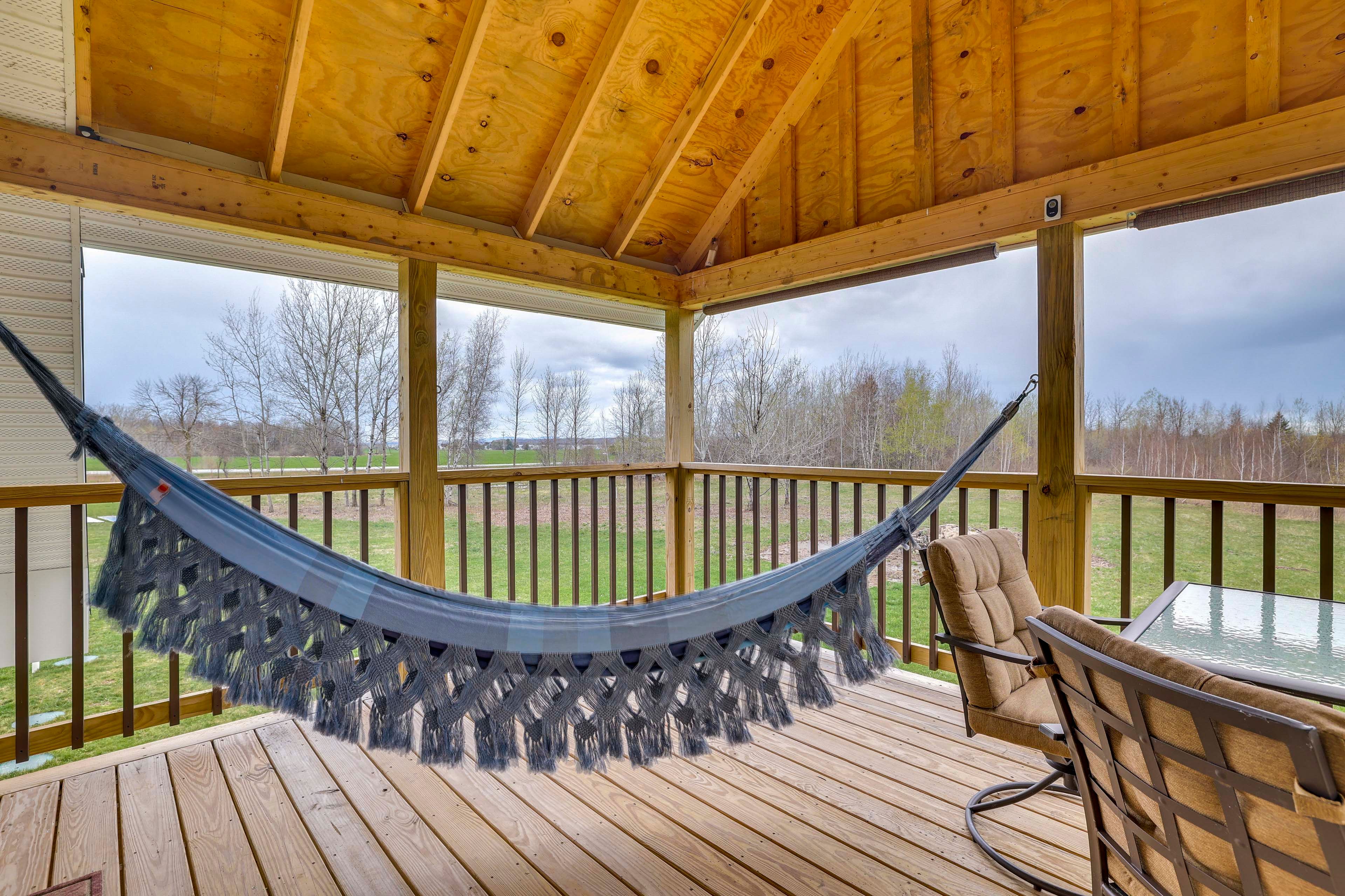 Private Deck