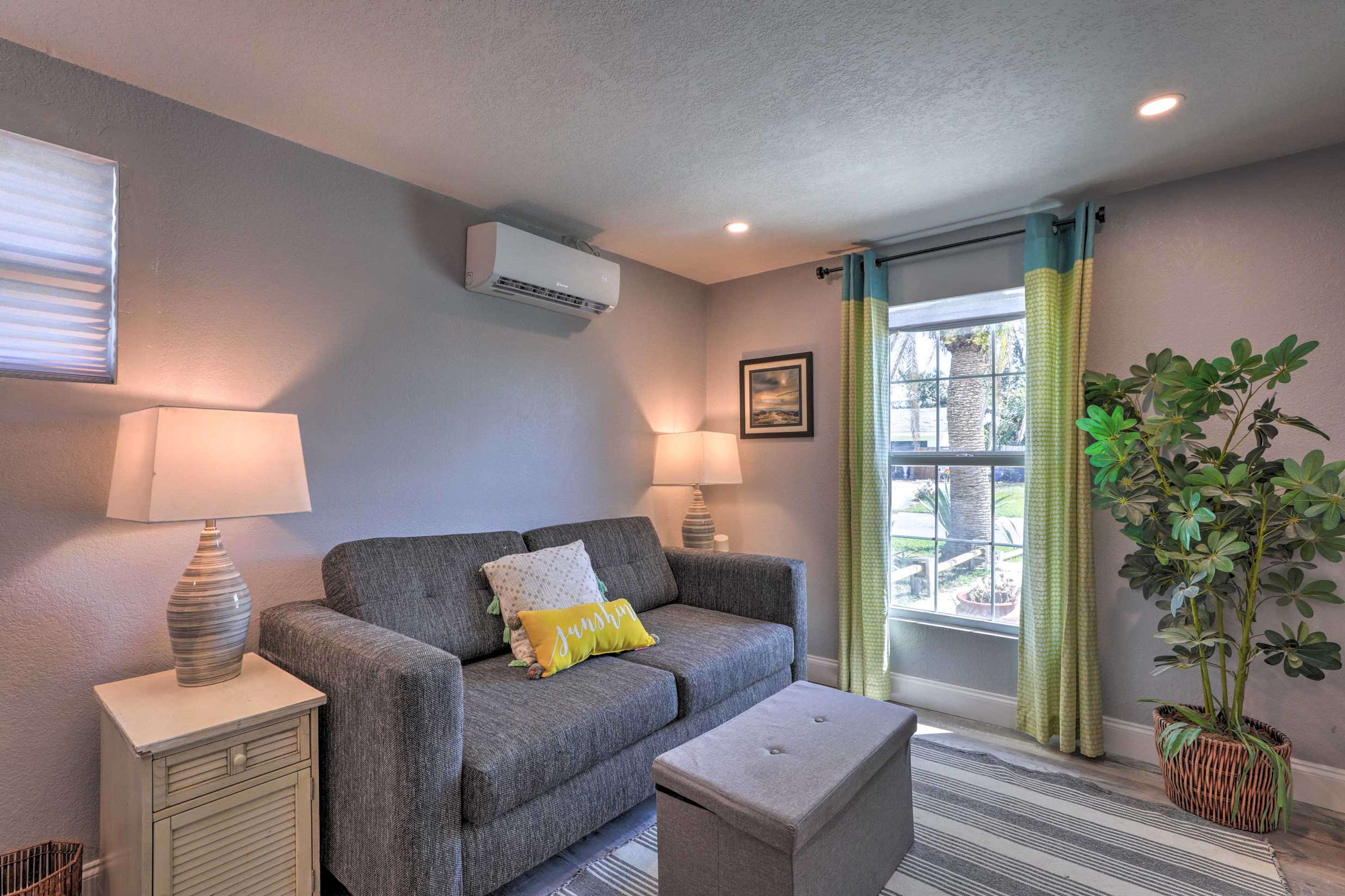 Living Area | Central A/C | Free WiFi
