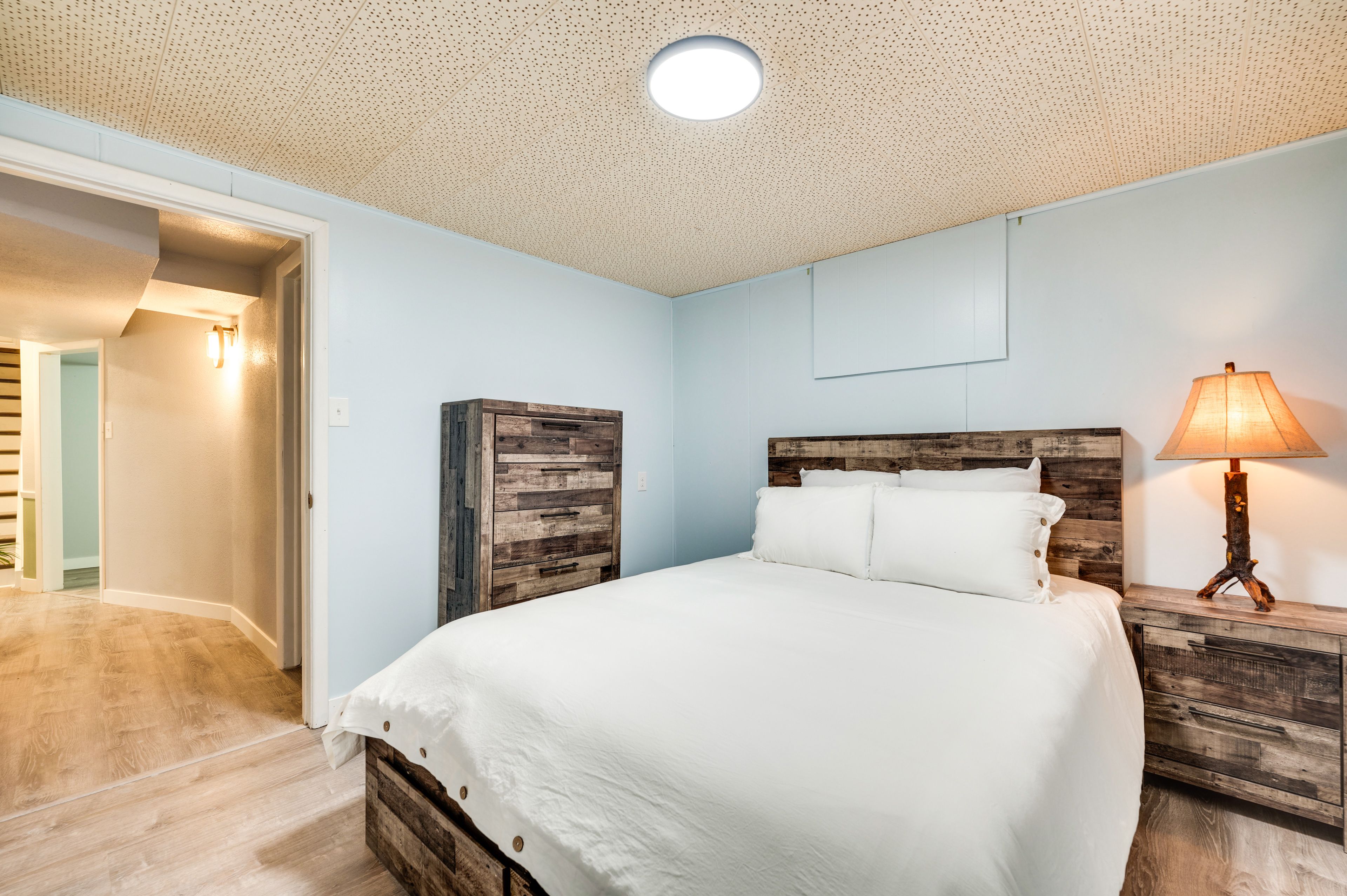 Bedroom 5 | Queen Bed | Lower Level