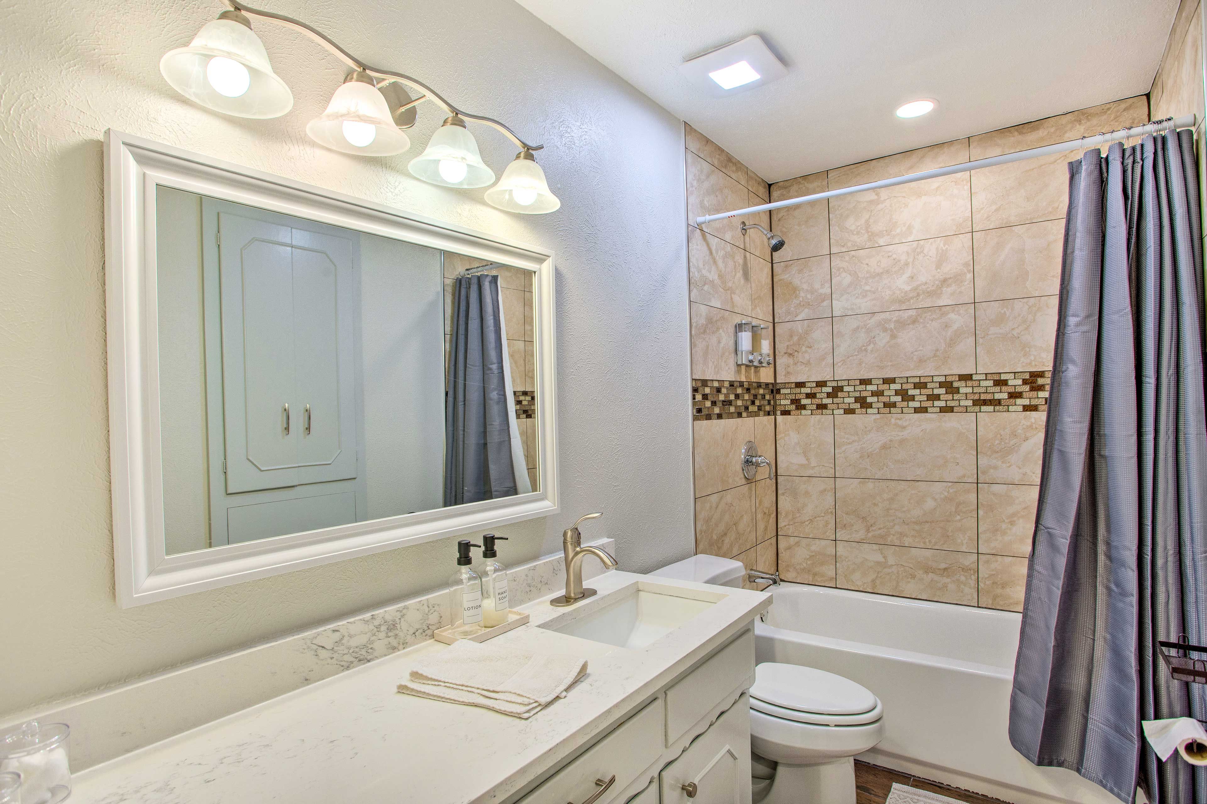 Full Bathroom