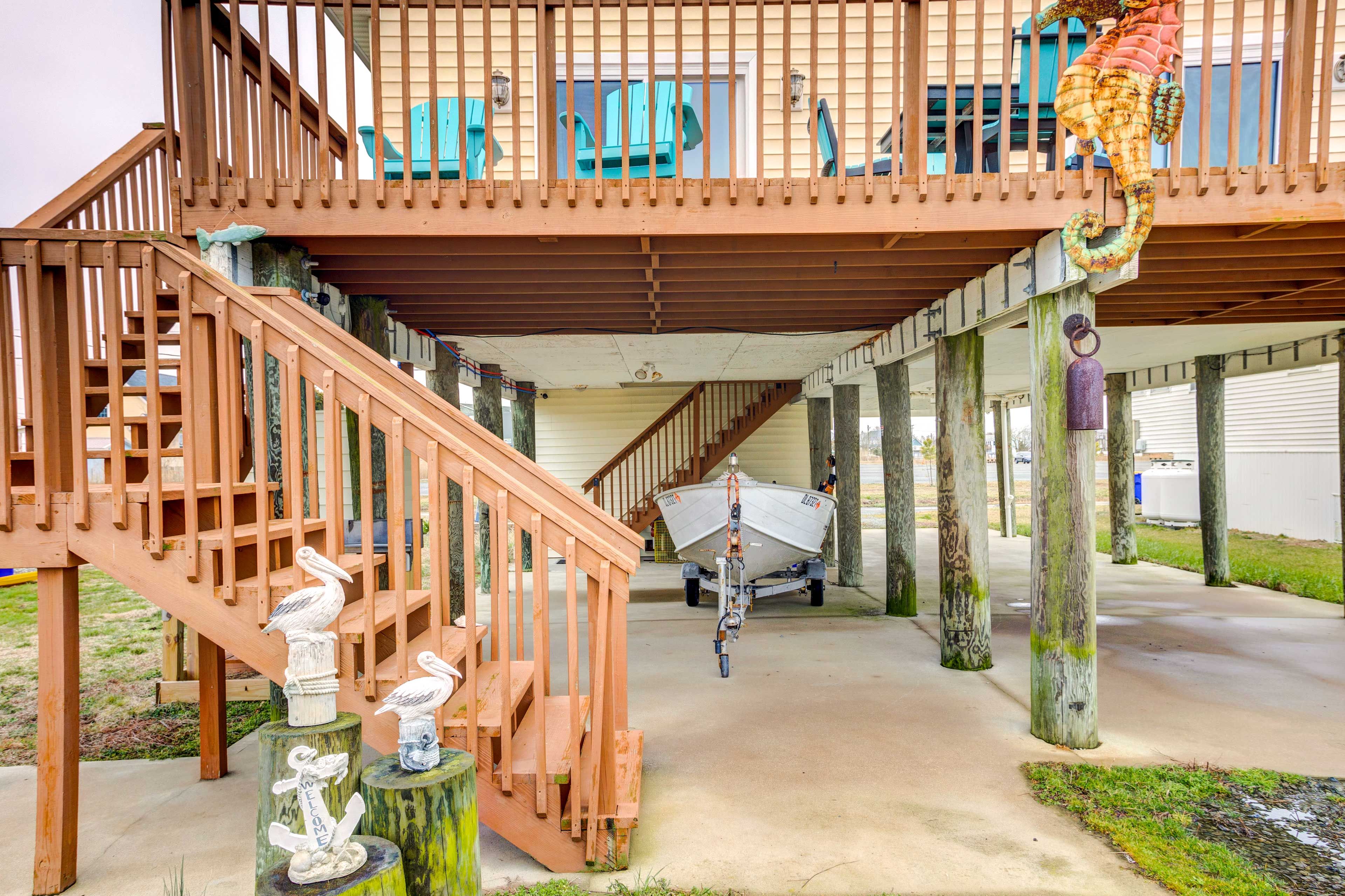 Patio | Boat Not Included | Center Stairs to Entrance