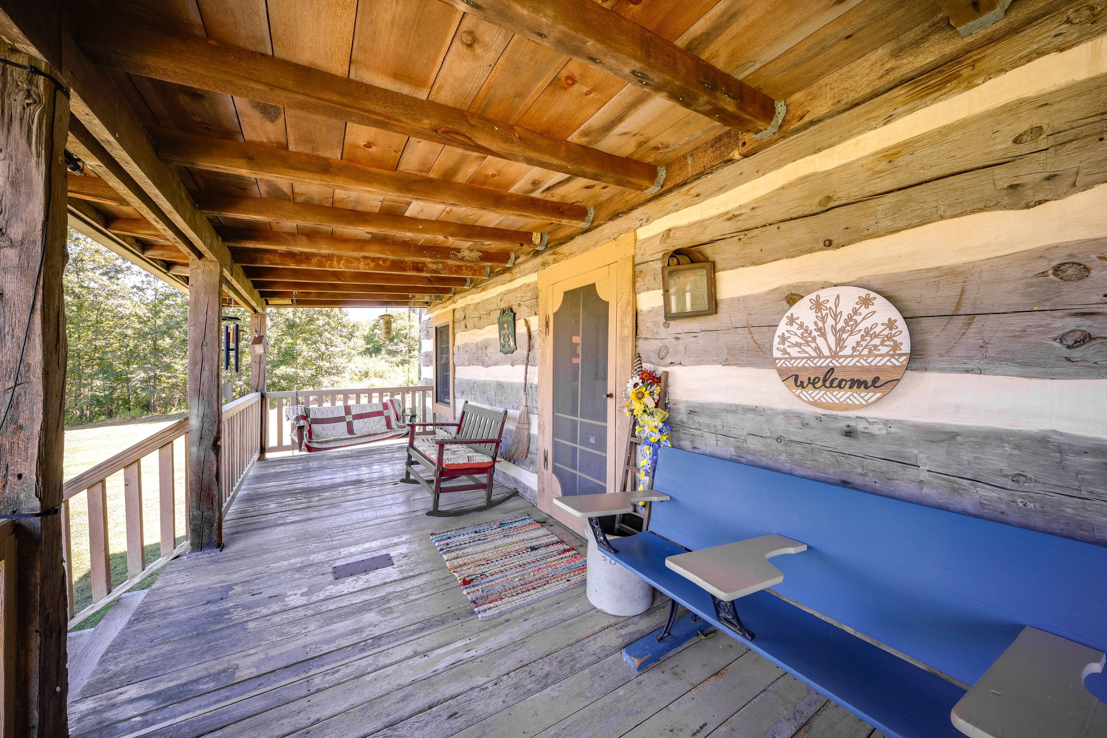 Covered Front Porch | Seating & Swing